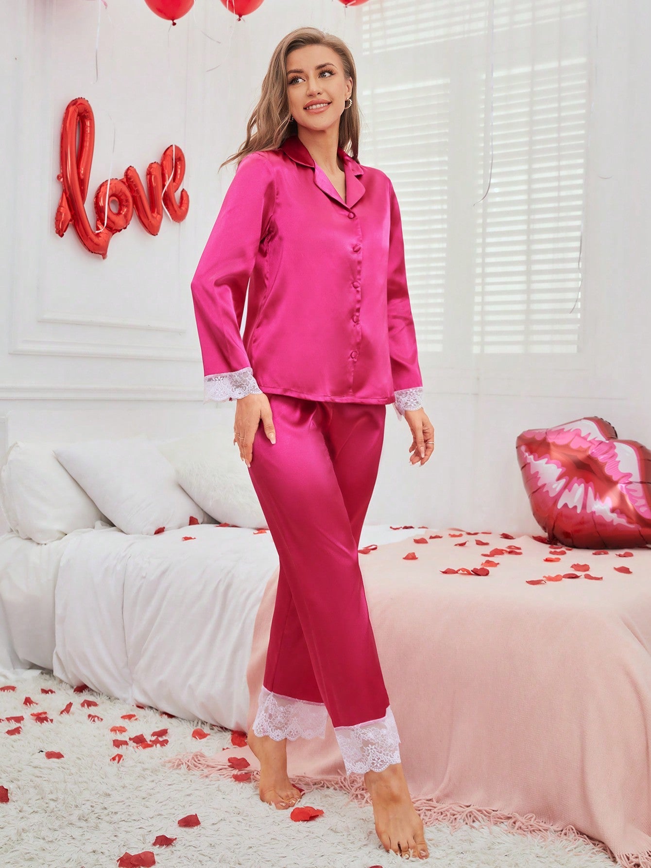 Ladies' Pink Lace Patchwork Pajama Set