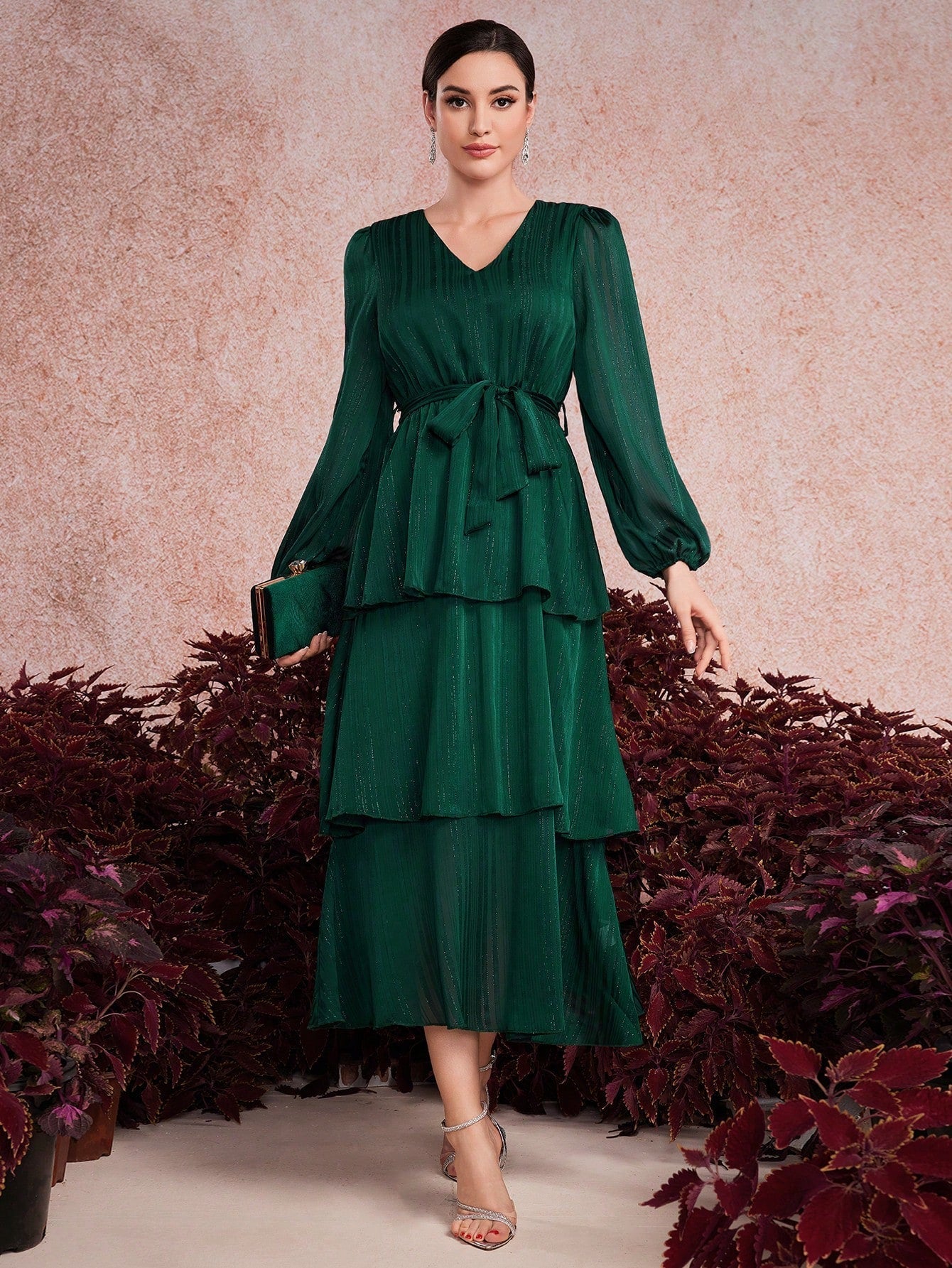 Modely Ladies' Solid Color V-Neck Lantern Sleeve Dress