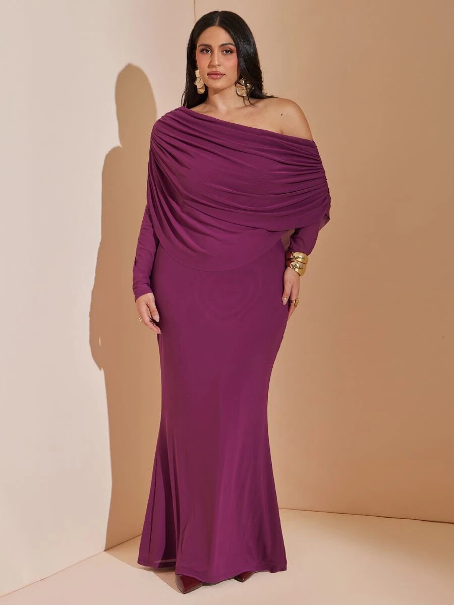 SHEIN BAE CURVE فستان للمقاسات الكبيرة بكتف غير متماثل وطبقة شبكية