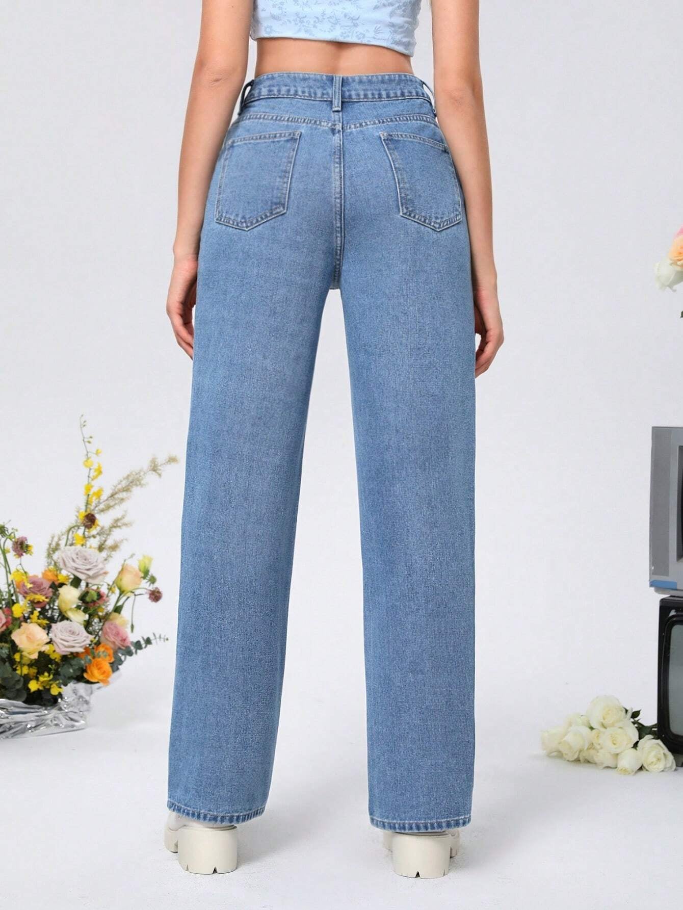 MOD Women'S Straight Leg Heart Print Jeans