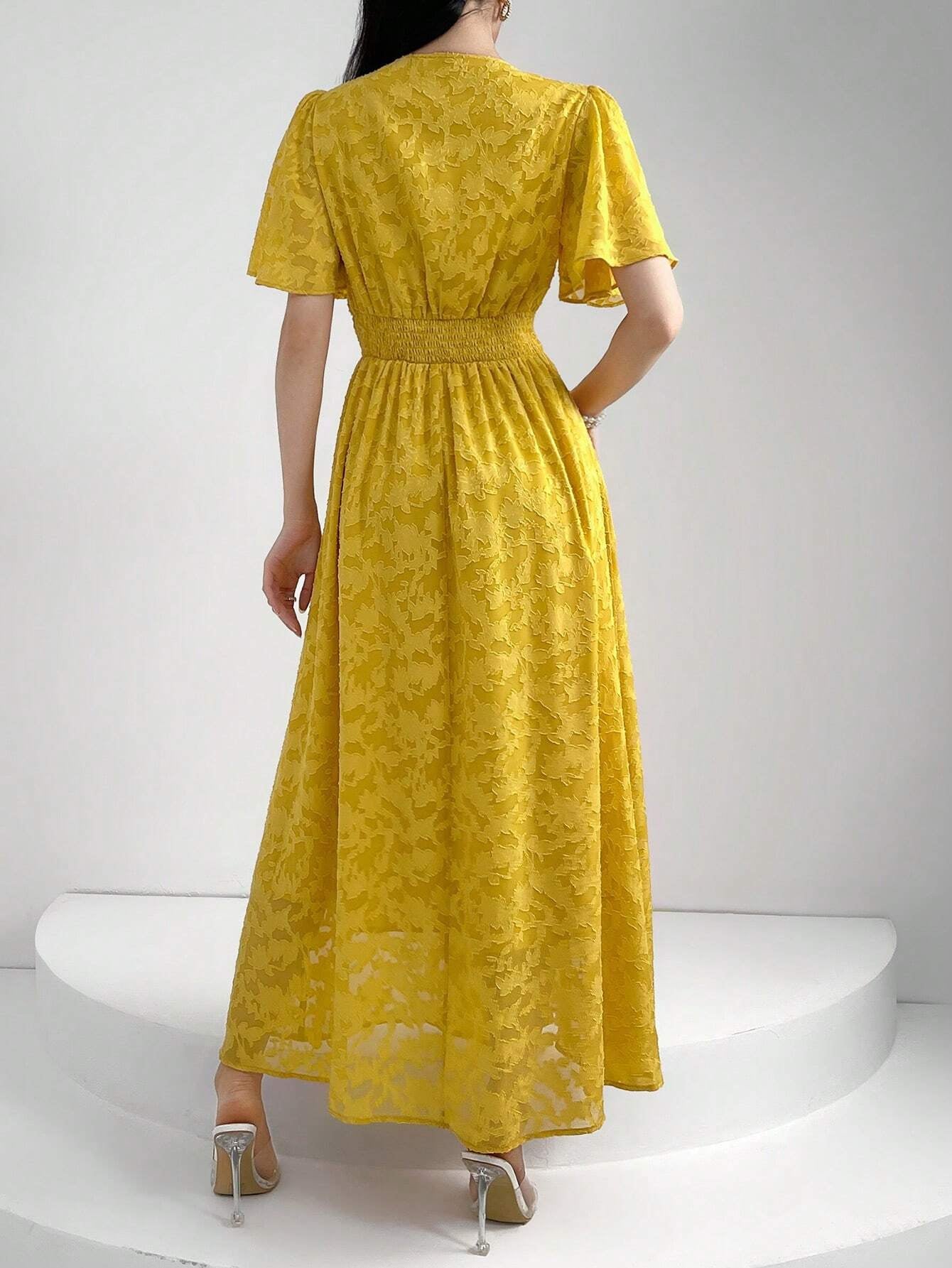 Mulvari Women'S V-Neck Trumpet Sleeve Jacquard Dress