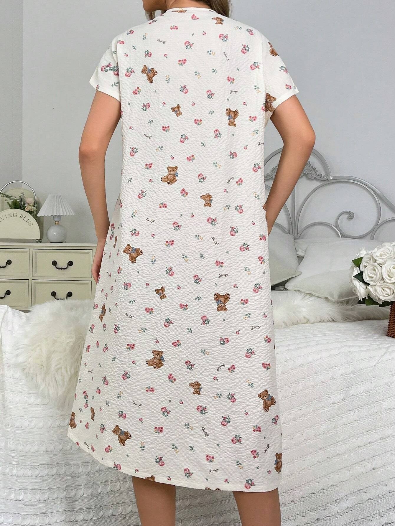 Women Cute Bear & Small Flower Print Short Sleeve Sleepwear Dress