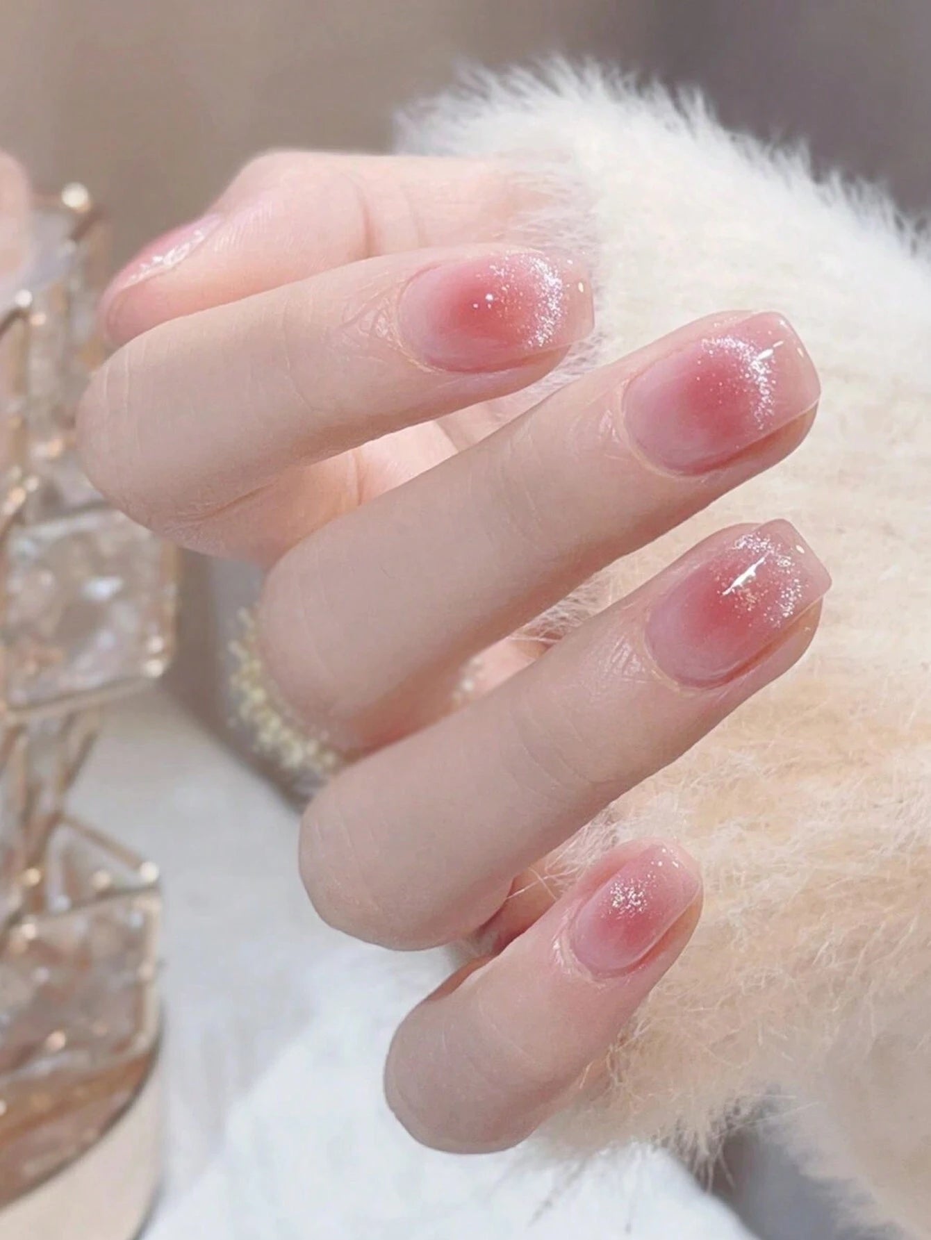 24Pcs Short Almond Shaped Aurora Sparkle False Nails - Perfect for Party & Dance Wear (Includes Jelly Gum & 1Pc Nail File)