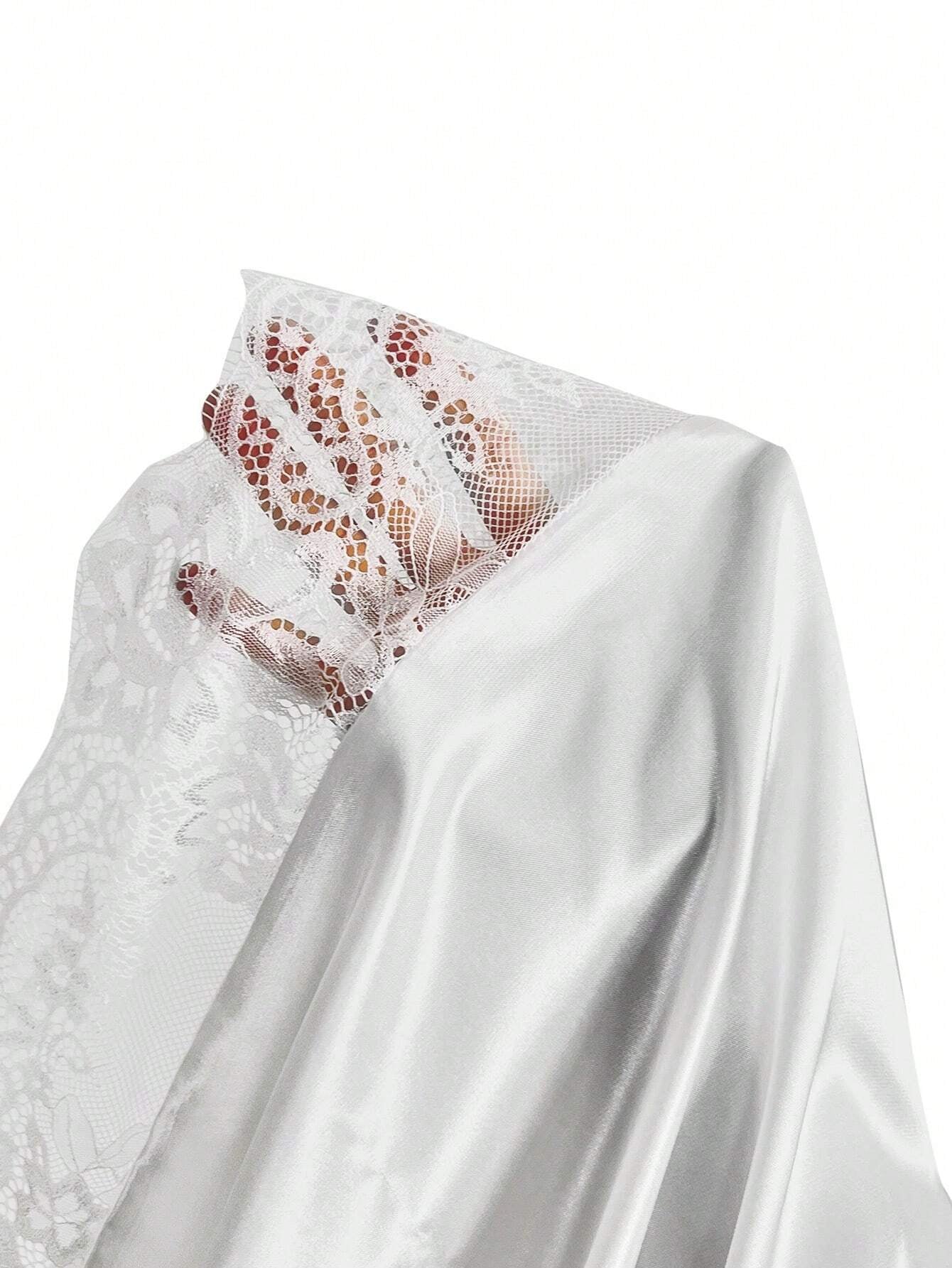 Lace Trimmed Solid Satin Women'S Pajama Set
