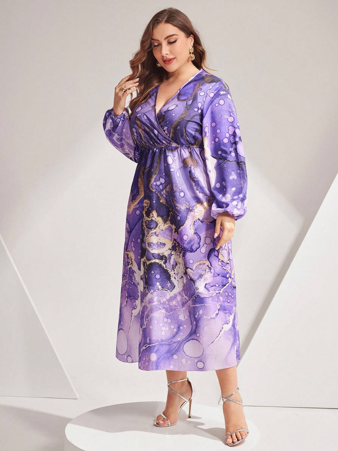 Modely plus Size Printed Lantern Sleeve Dress