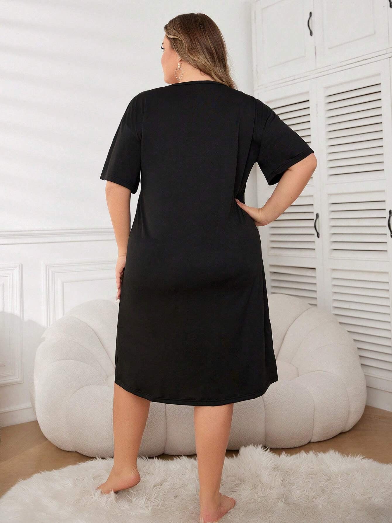 Plus Size Short Sleeve Letter & Heart Pattern Printed Casual Sleep Dress