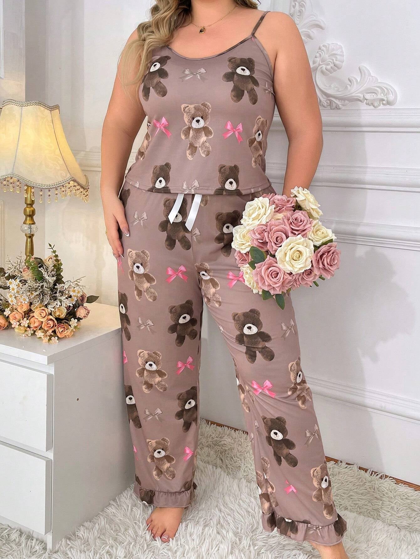 Plus Size Women'S Bear Printed Camisole Top and Pants Pajamas Set