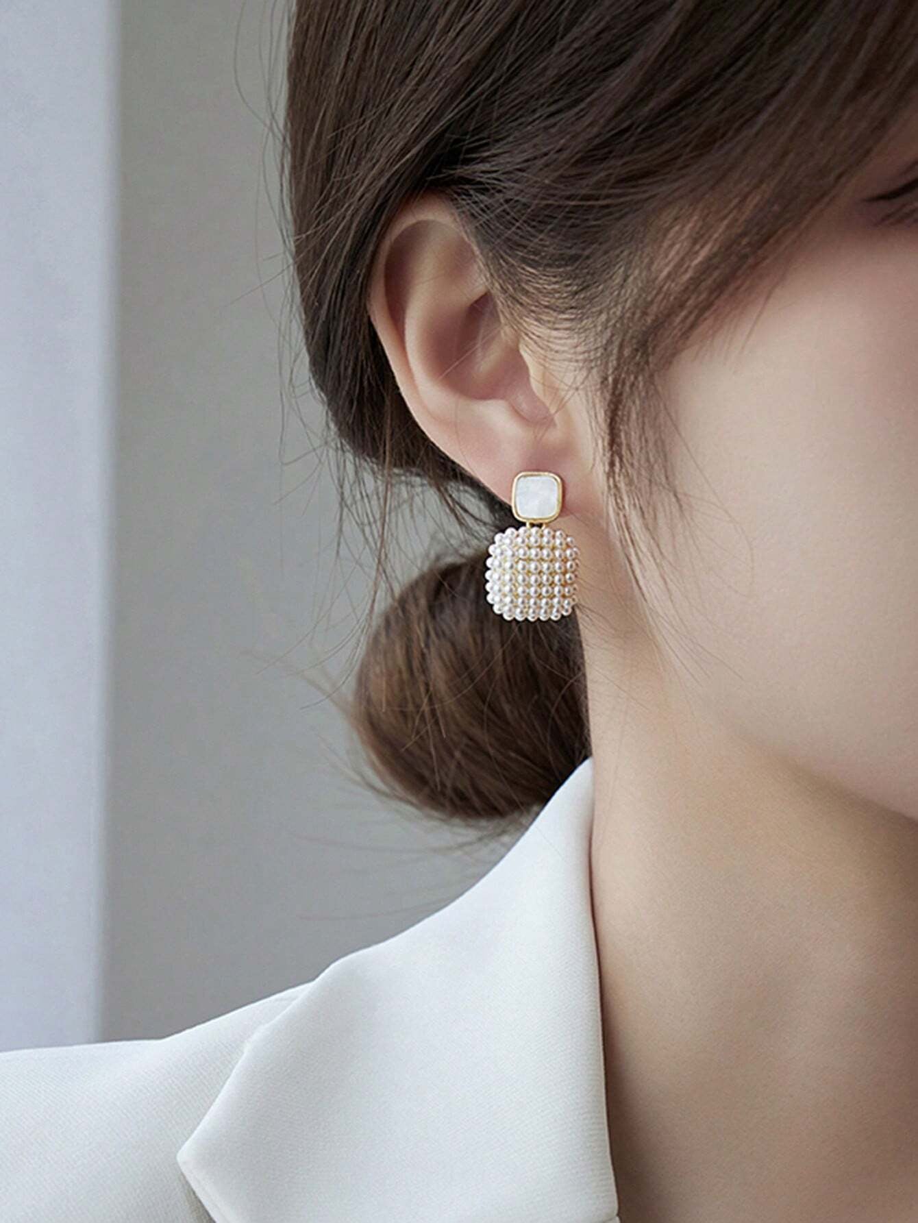 Rhinestone Decor Geometric Drop Earrings