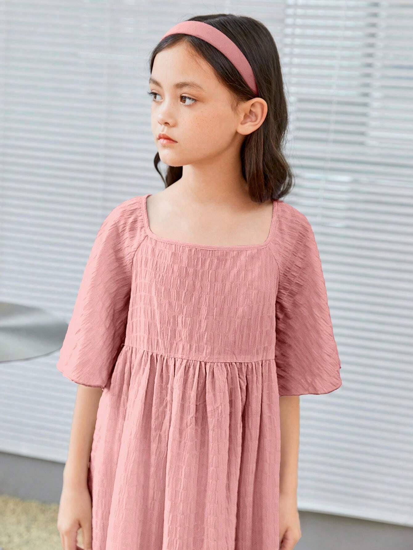 Tween Girl Solid Loose-Fit Elegant Dress with Square Neckline, Cap Sleeves, Suitable for Spring & Summer