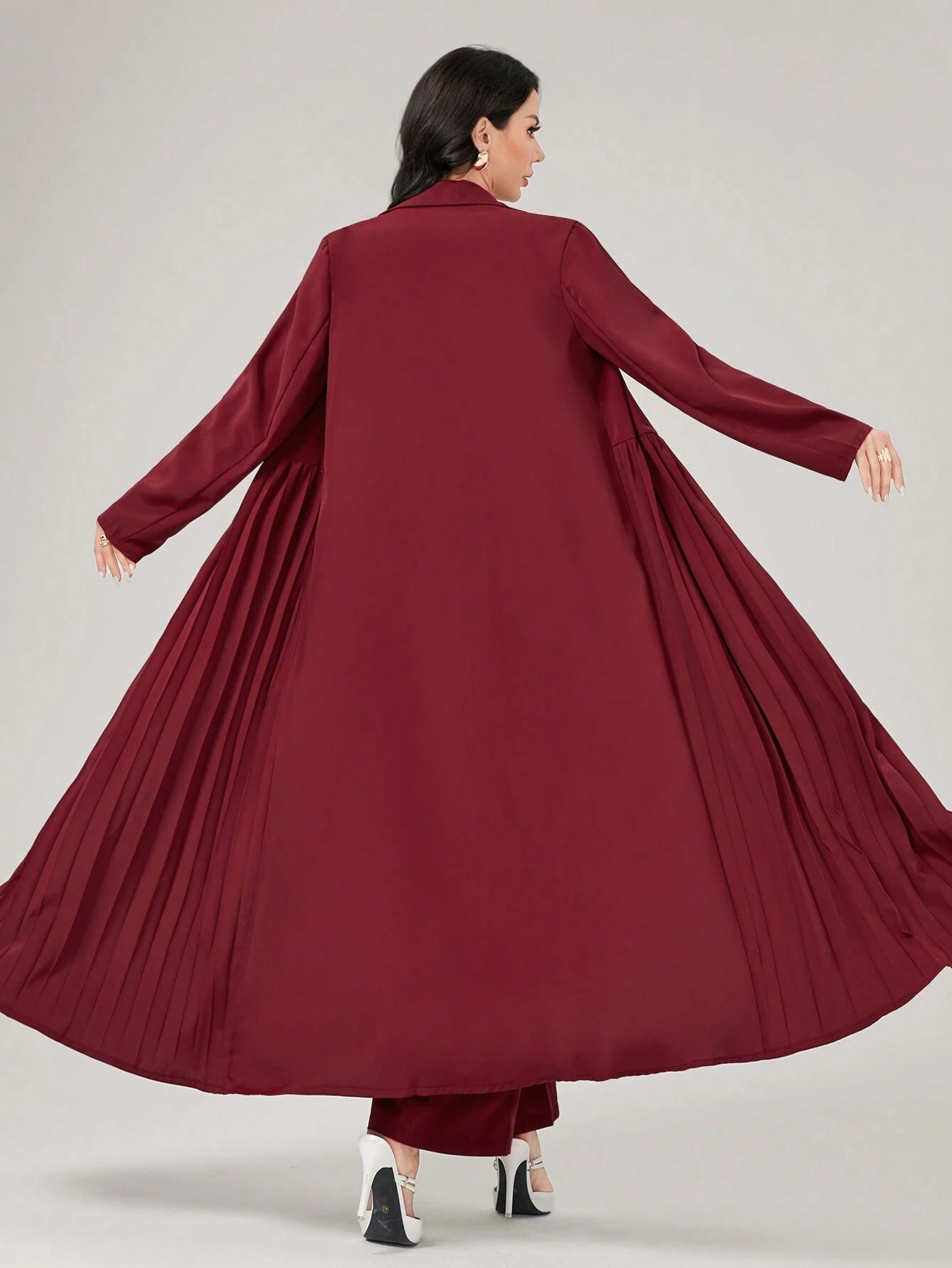 Najma Lapel Collar Pleated Abaya with Wide Leg Pants