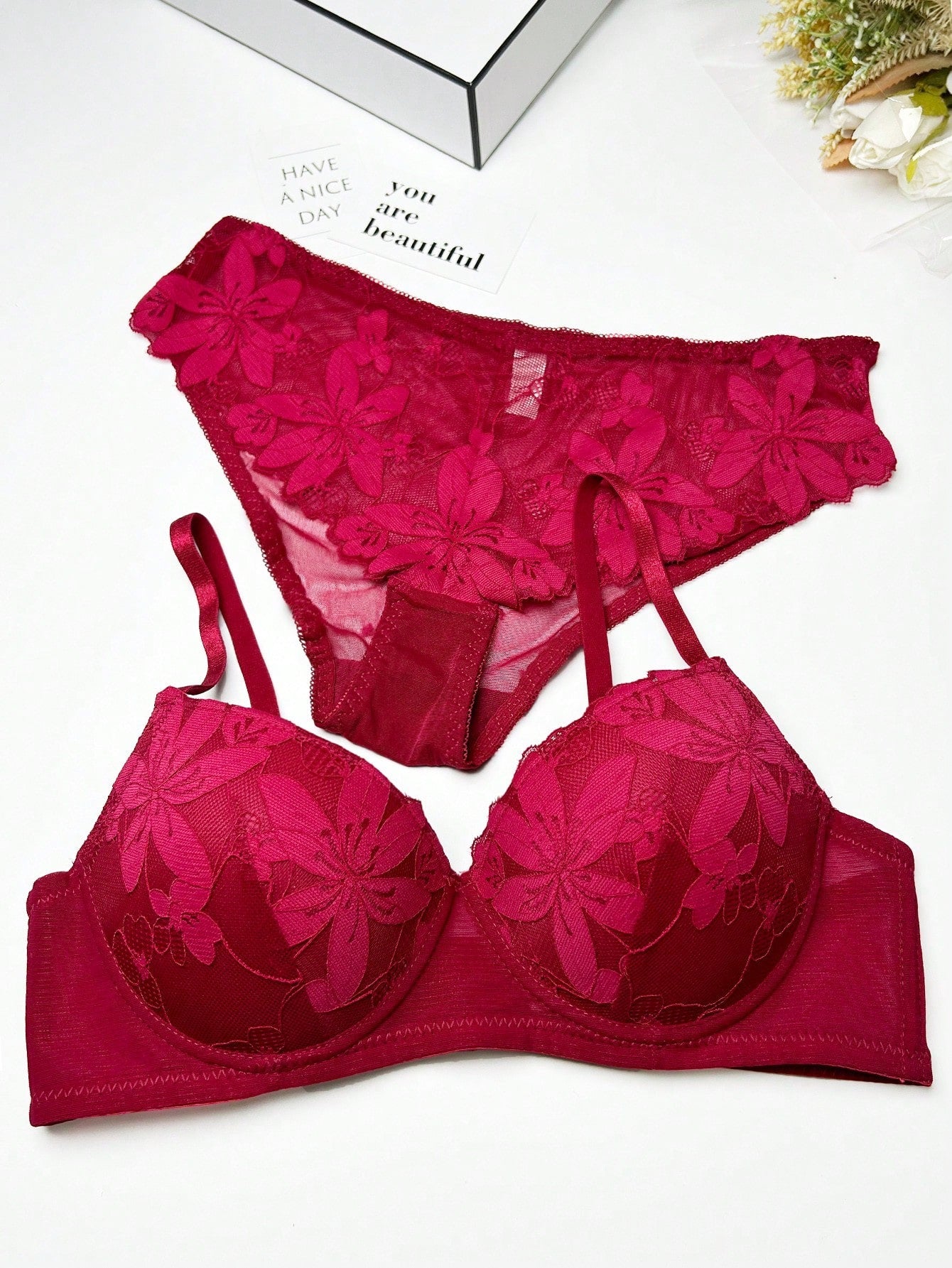 Women'S Flower Lace Bra with Underwire and Triangle Panties Underwear Set Lingerie Set