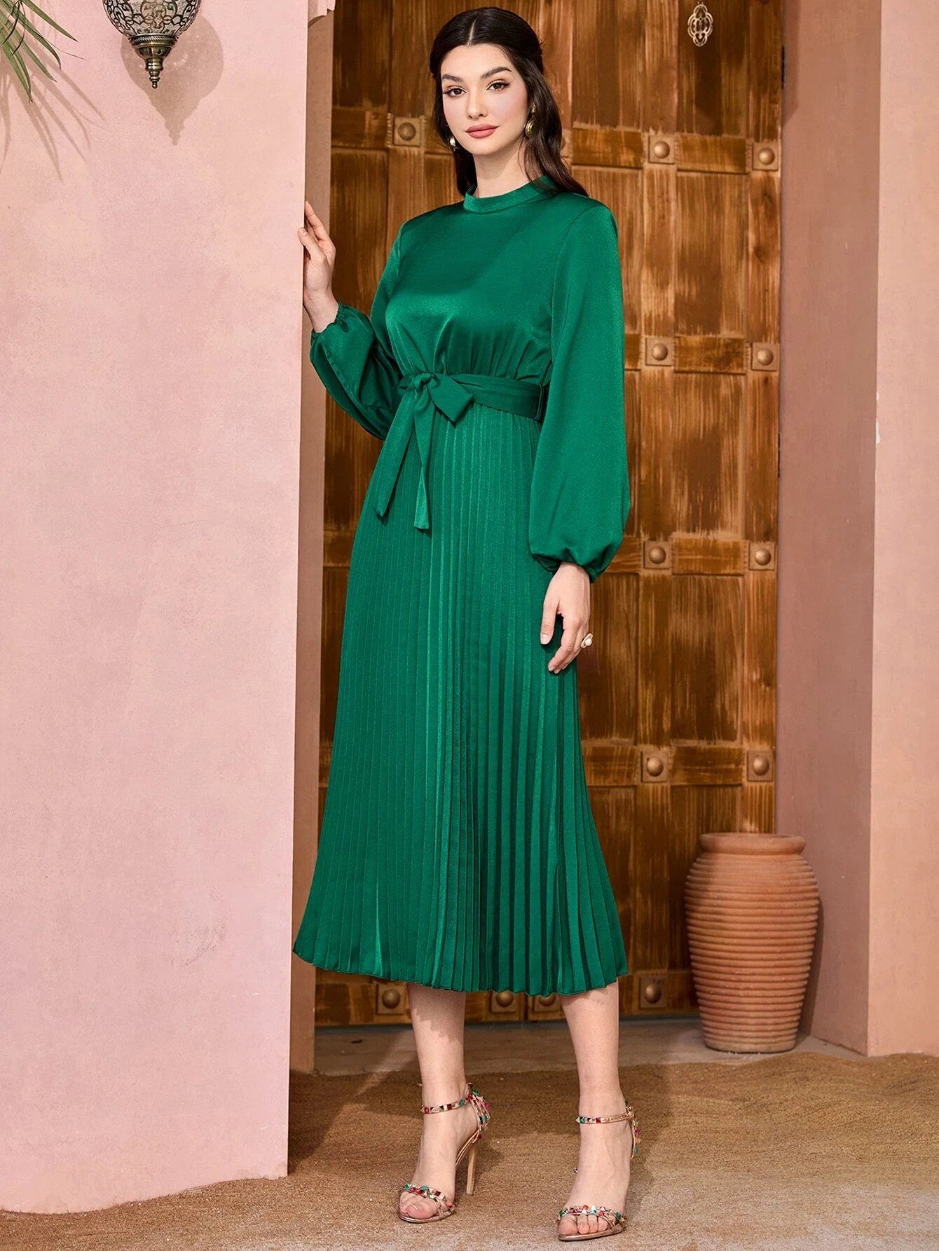 Mulvari Women'S Lantern Sleeve Pleated Dress