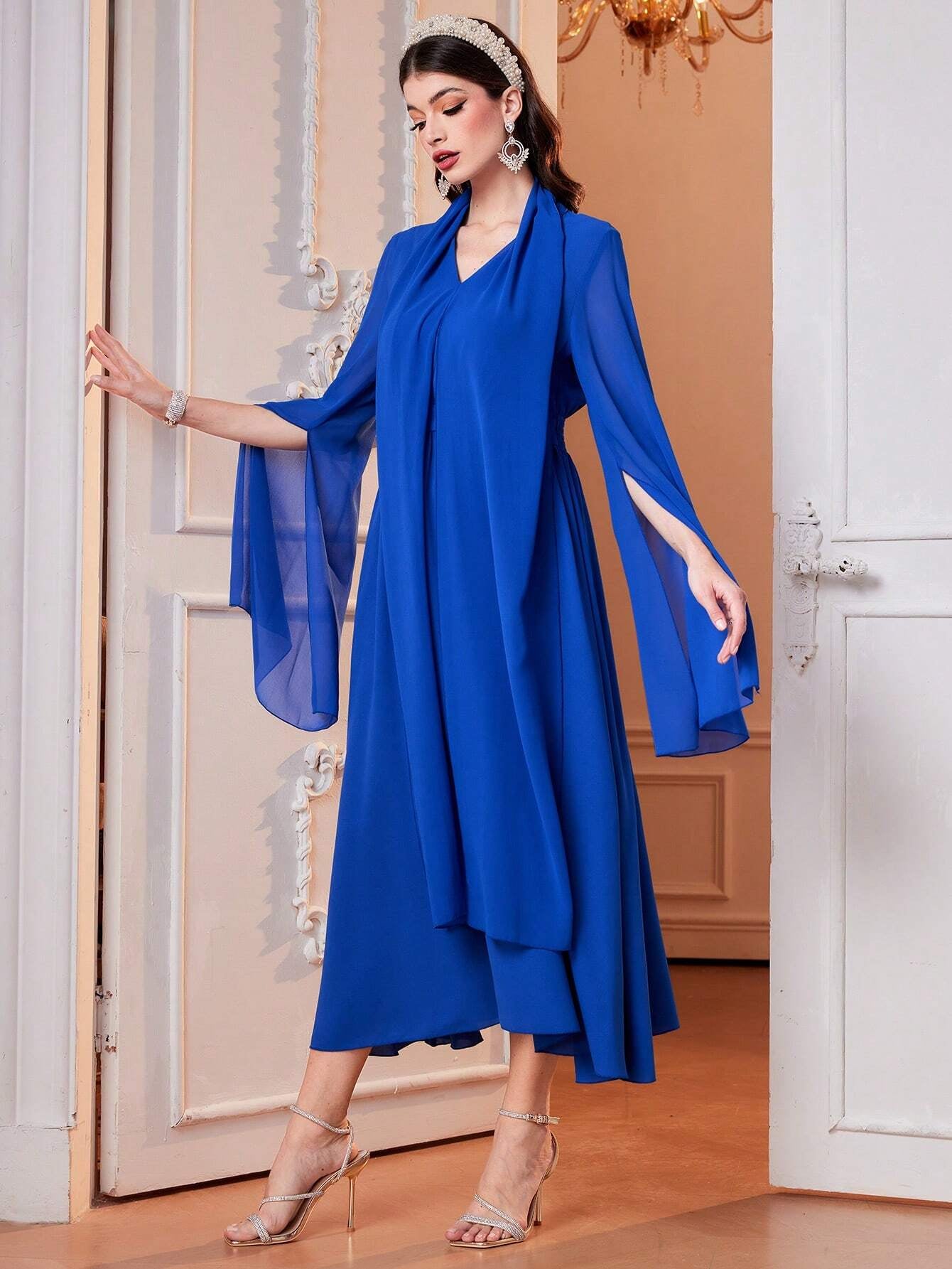 Modely Women'S Solid Color Cape Sleeve Dress