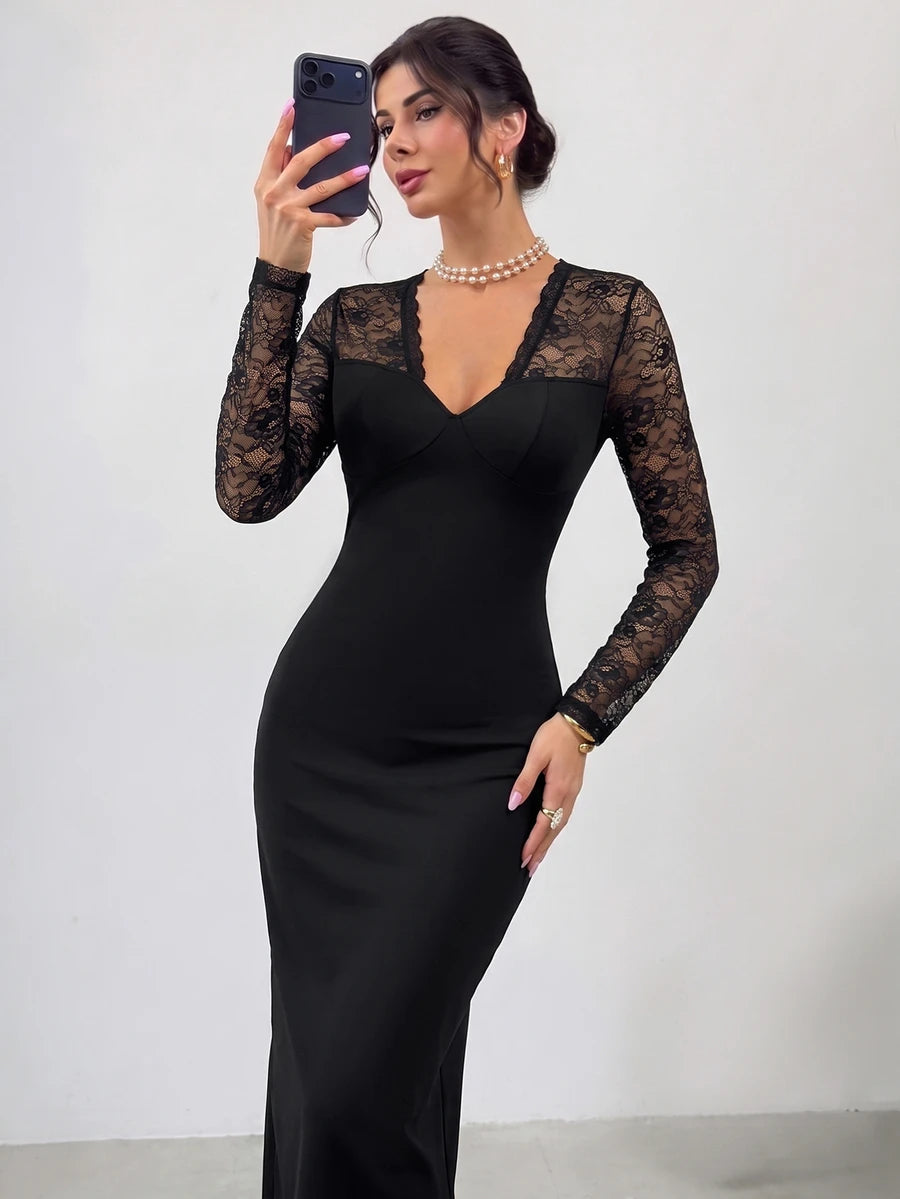 SHEIN Firerie فستان أسود بتفاصيل دانتيل وأكمام طويلة