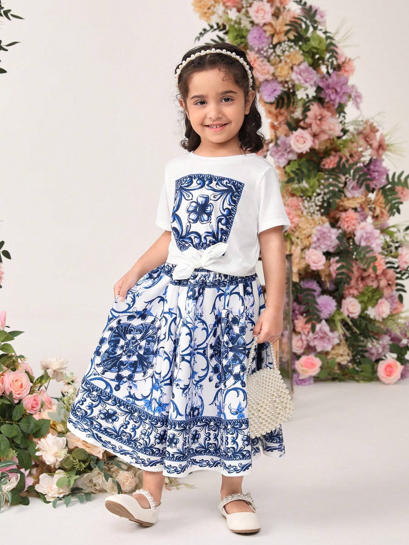 Tween Girls' Loose Fit Gorgeous Exclusive Flower Pattern round Neck Pullover T-Shirt and Skirt Two-Piece Set