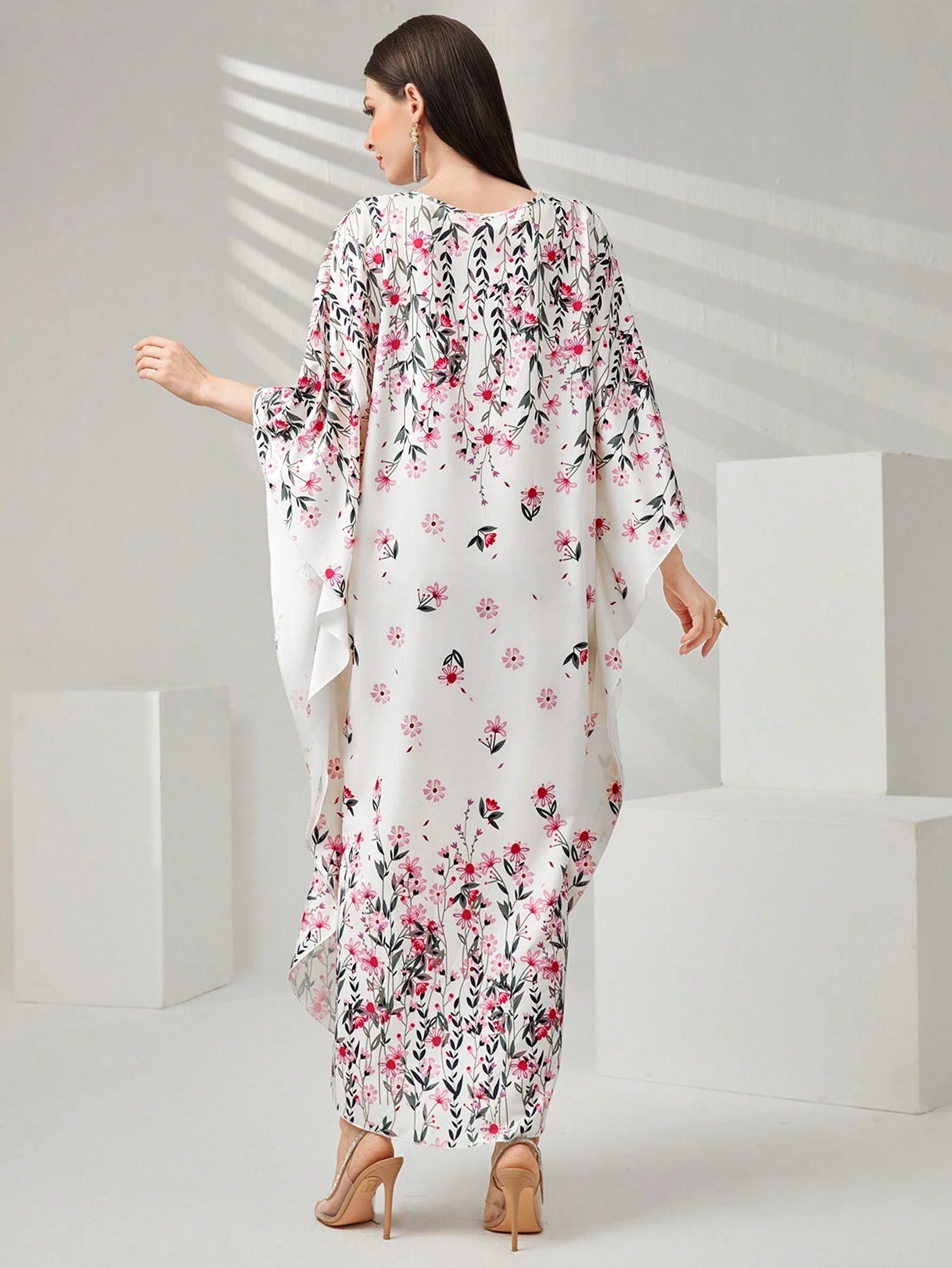 Najma Women'S Floral Print Batwing Sleeve Turkish Long Shirt