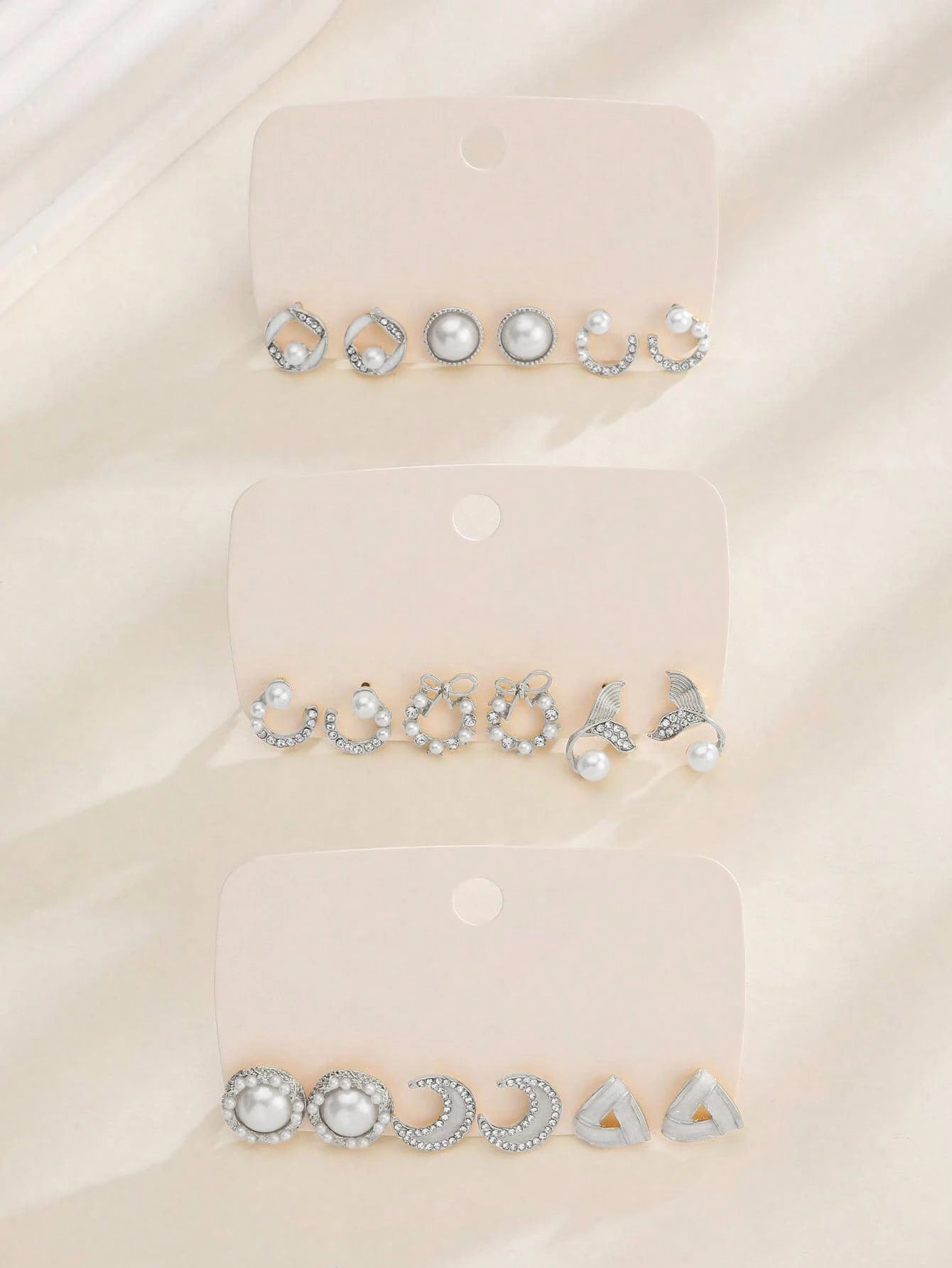 9Pairs/Set Fashionable Zinc Alloy Rhinestone Moon & Faux Pearl Decor Stud Earrings for Women for Daily Decoration