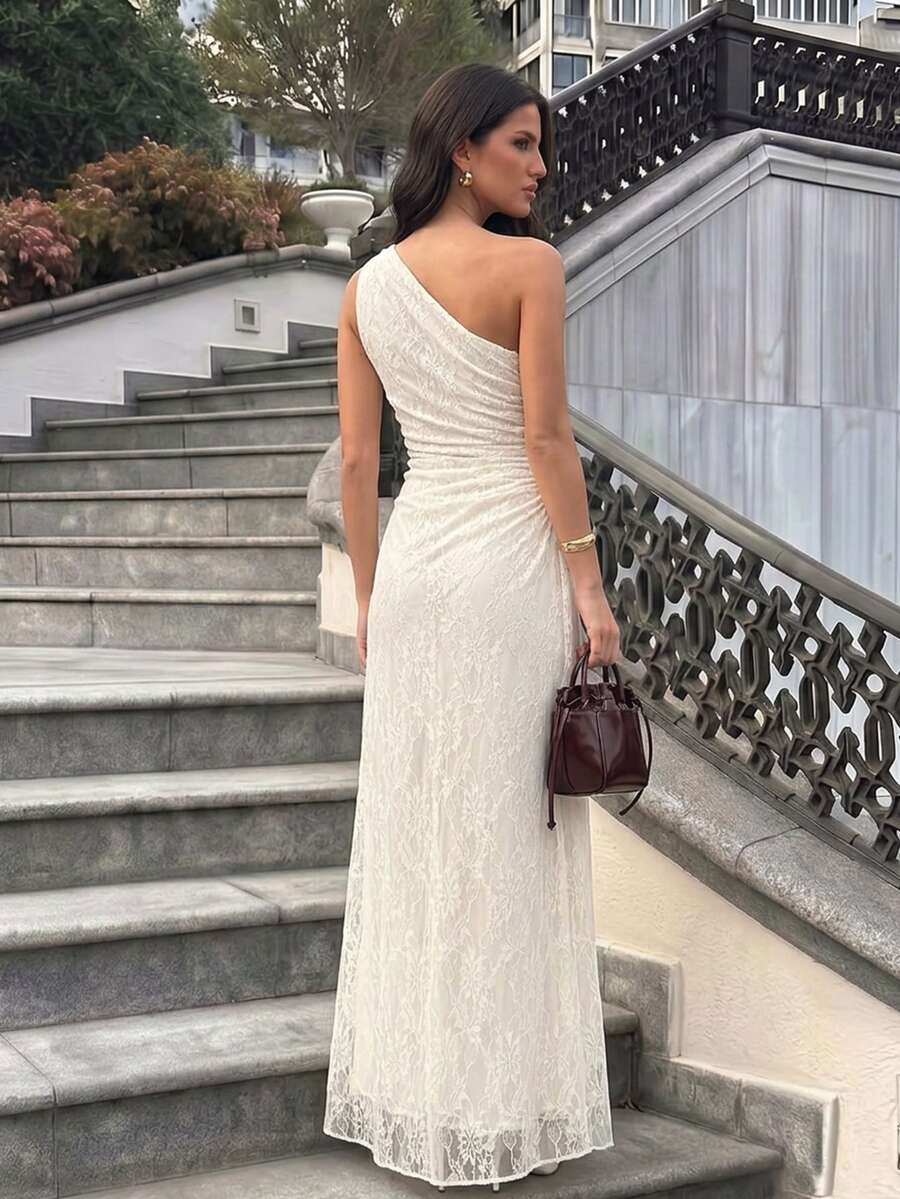 SHEIN Firerie فستان ماكسي بلون أوف وايت بخصر محدد بدون أكمام