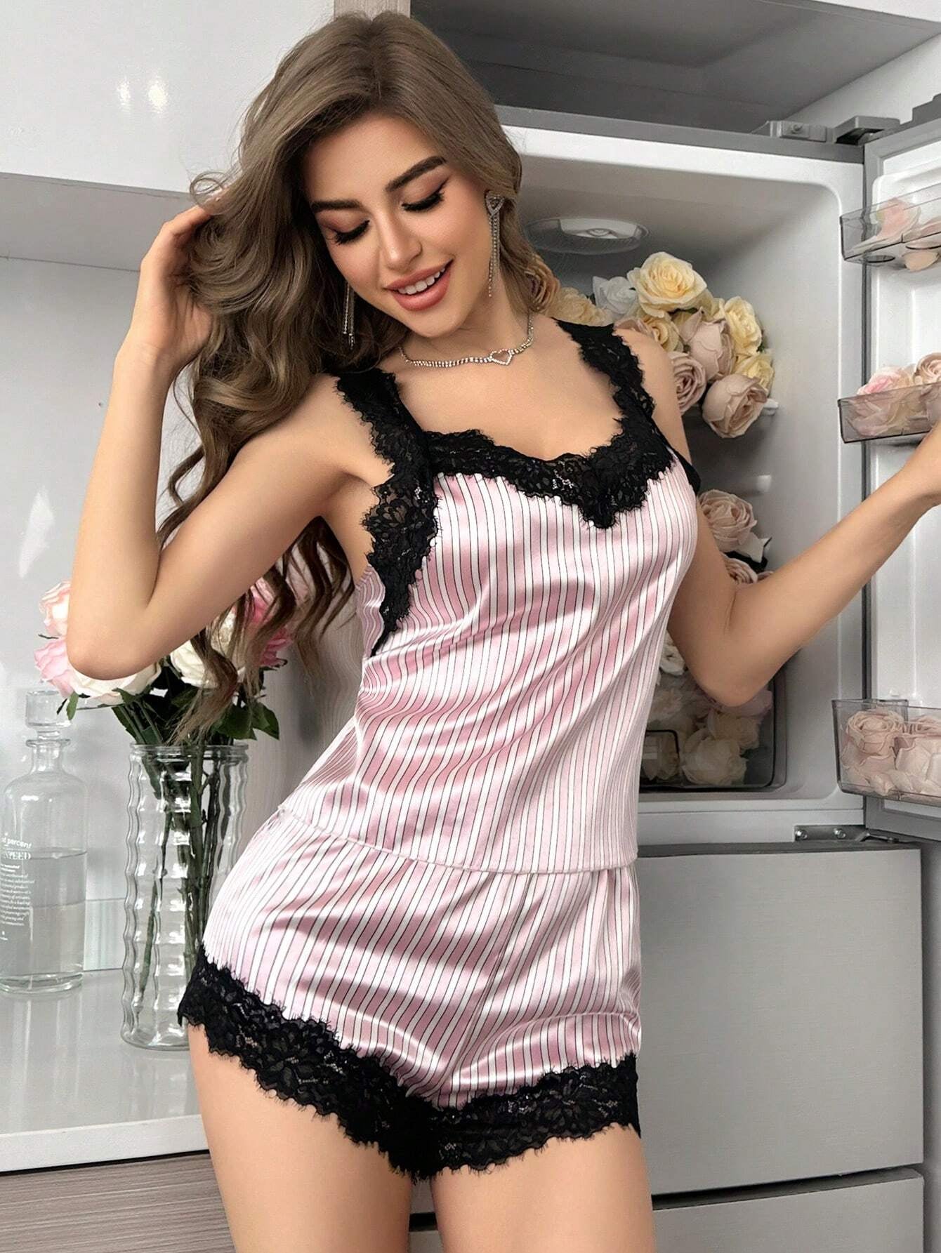 Women'S Color Block Striped Pajama Set with Lace Decoration