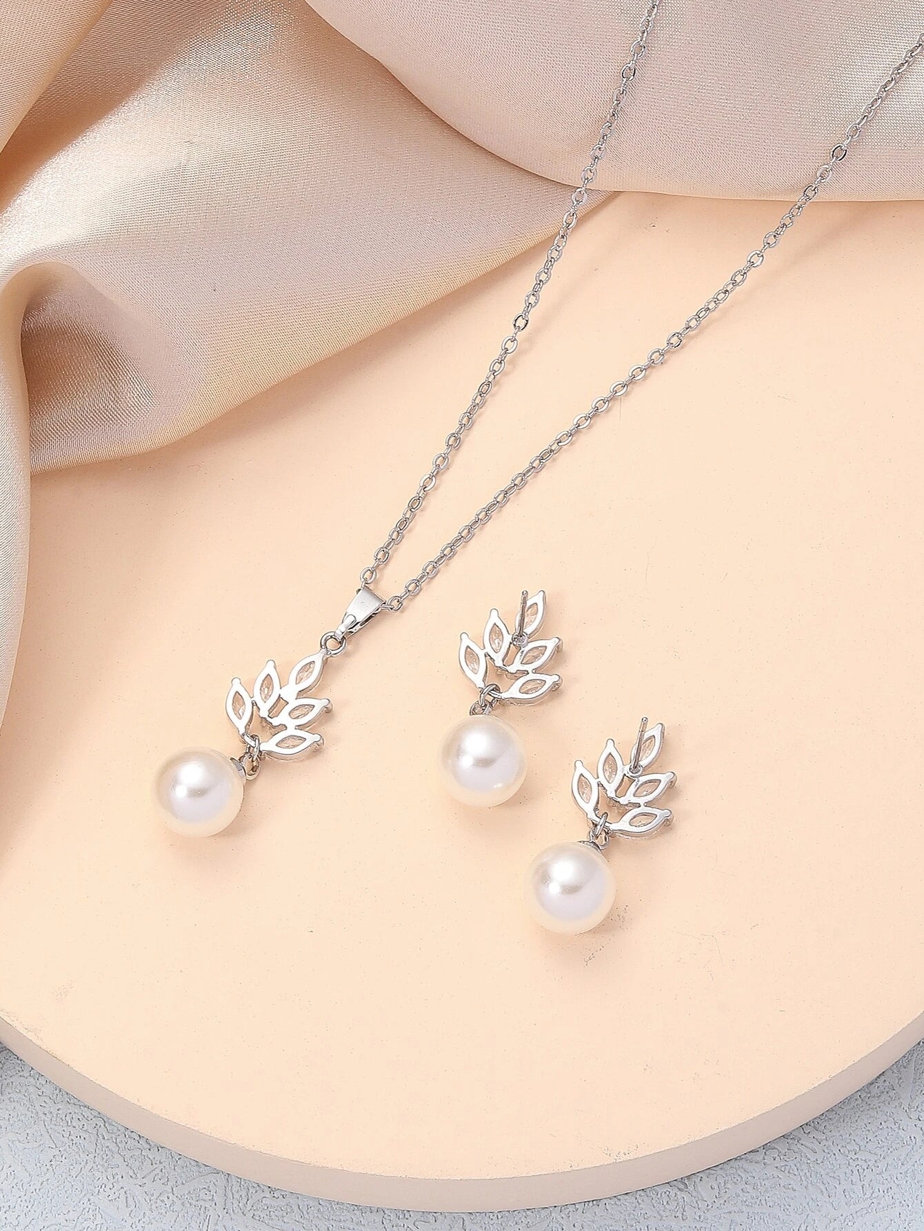 3Pcs Cubic Zirconia & Faux Pearl Decor Necklace & Earrings