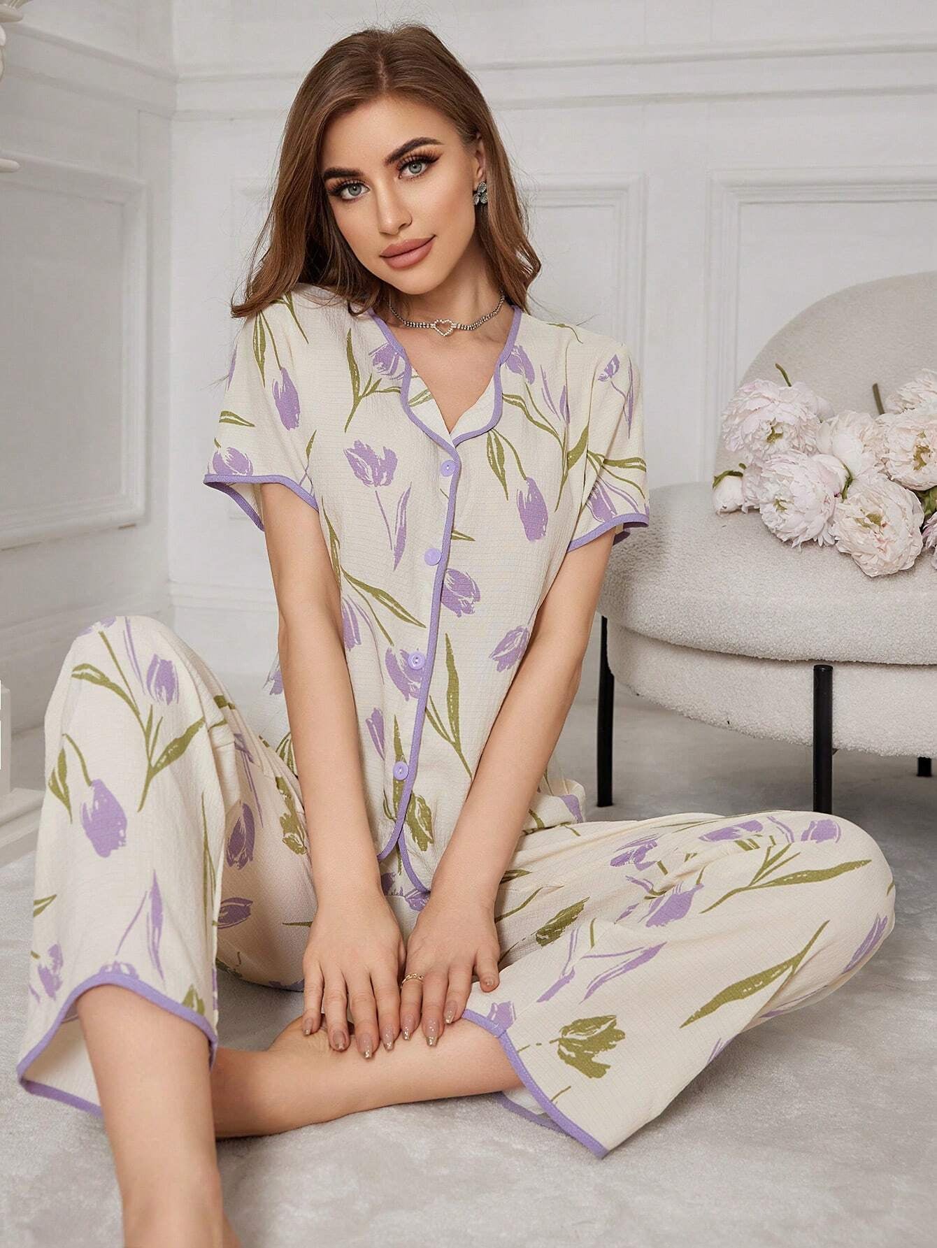 Floral Print Contrast-Edge Short Sleeve and Long Pants Pajama Set