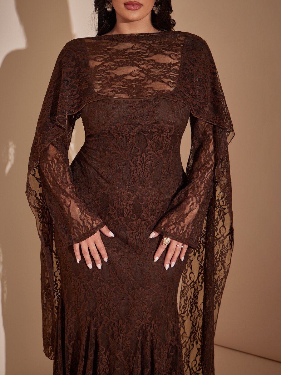 SHEIN BAE CURVE فستان طويل بني للمقاسات الكبيرة بأكمام طويلة