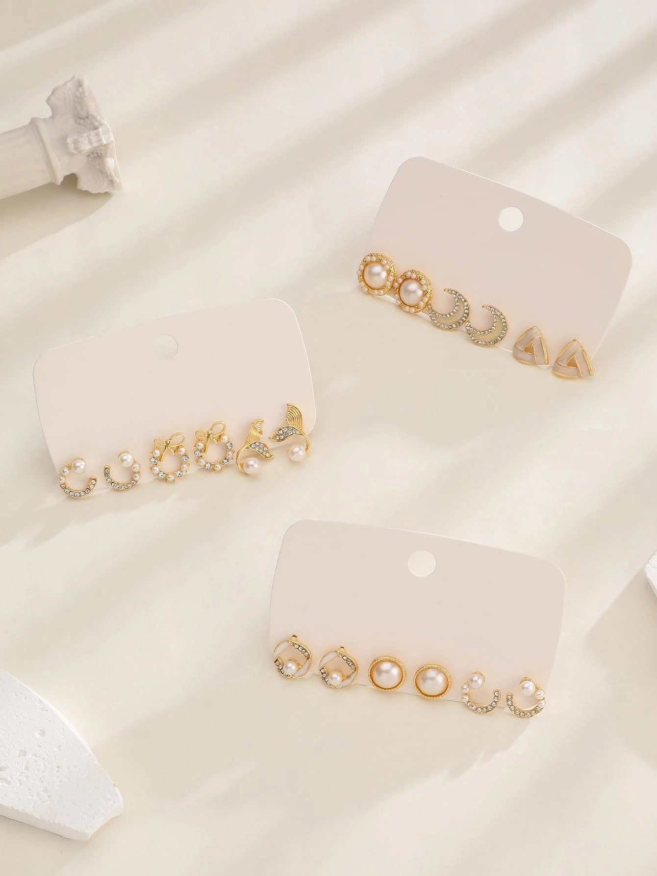 9Pairs/Set Fashionable Zinc Alloy Rhinestone Moon & Faux Pearl Decor Stud Earrings for Women for Daily Decoration