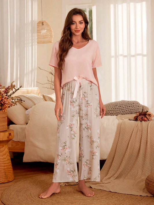 Serenescape Solid Color Short Sleeve round Neck Top and Color-Block Floral Print Pants with Bow Ties Decoration Summer Pajama Set