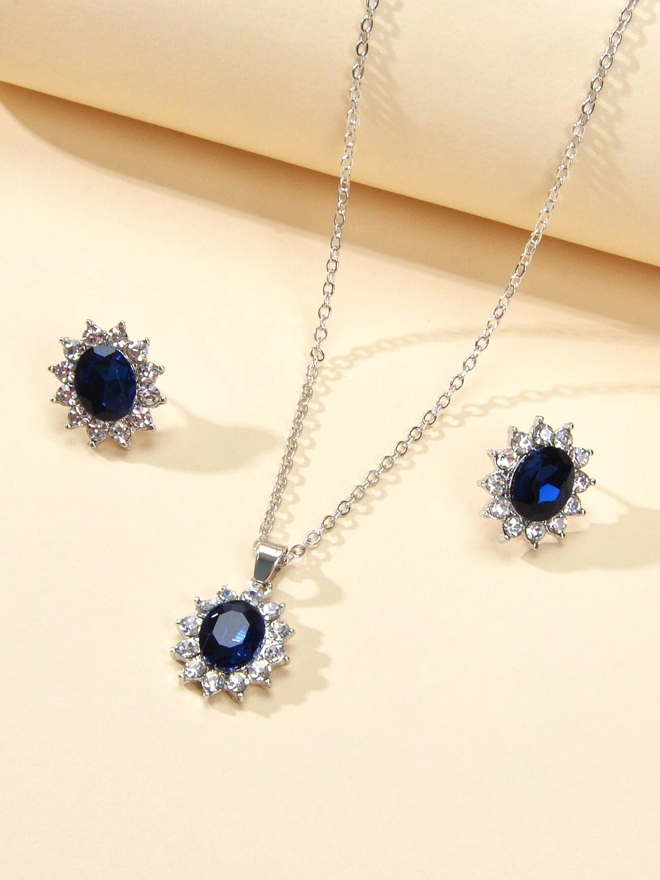 3Pcs/Set Glamorous Cubic Zirconia Water-Drop Decor Jewelry Set for Women for Daily Decoration
