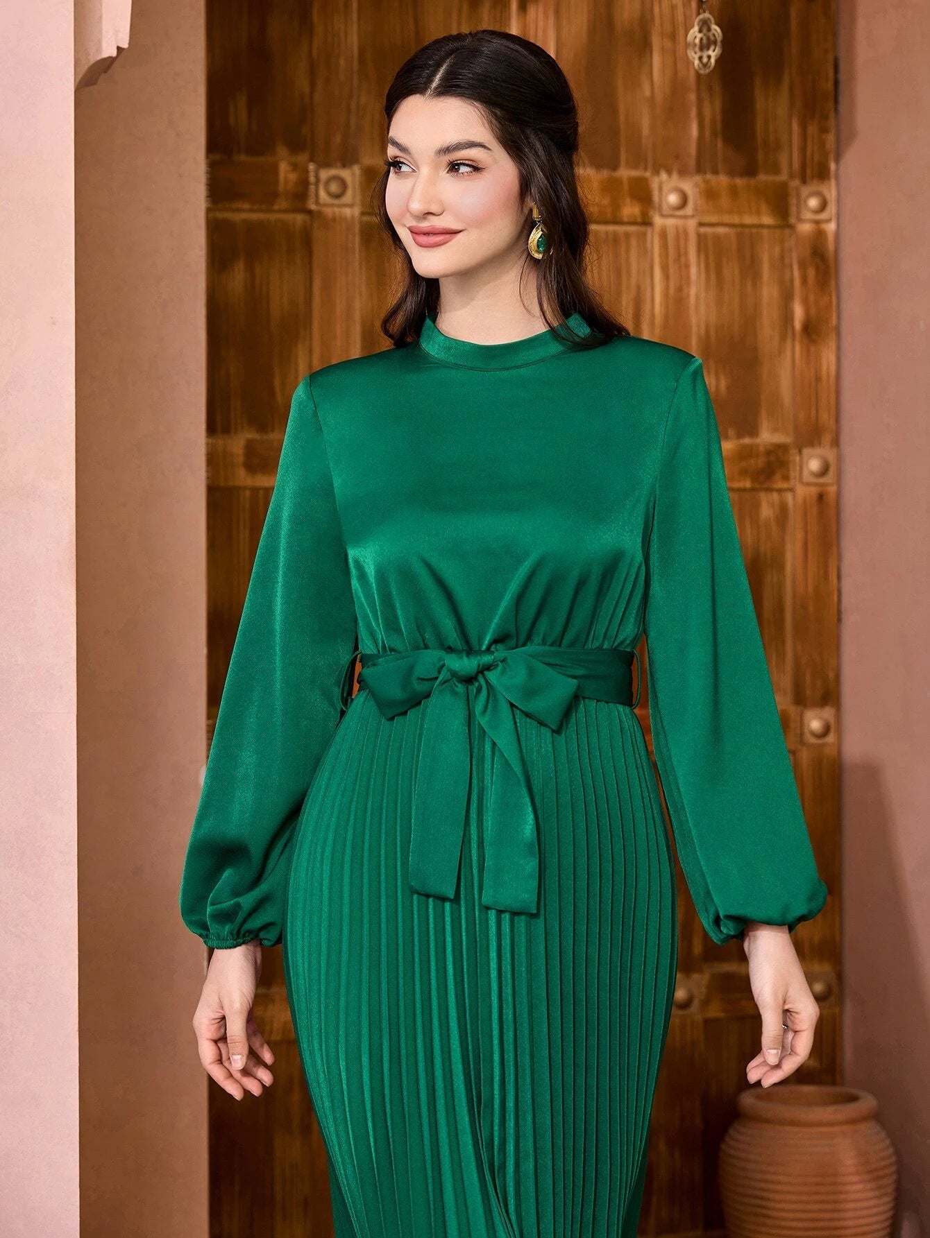 Mulvari Women'S Lantern Sleeve Pleated Dress