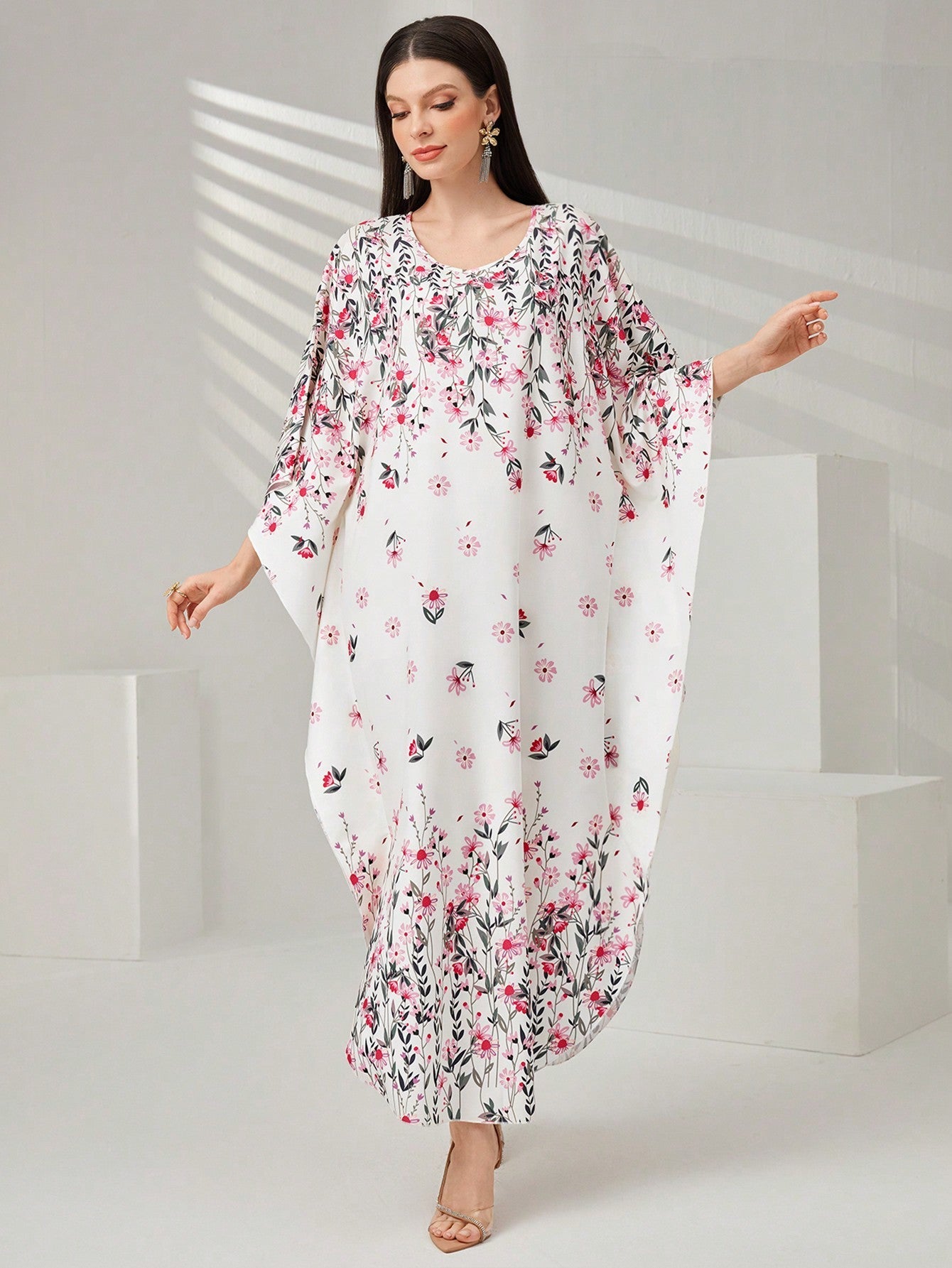 Najma Women'S Floral Print Batwing Sleeve Turkish Long Shirt