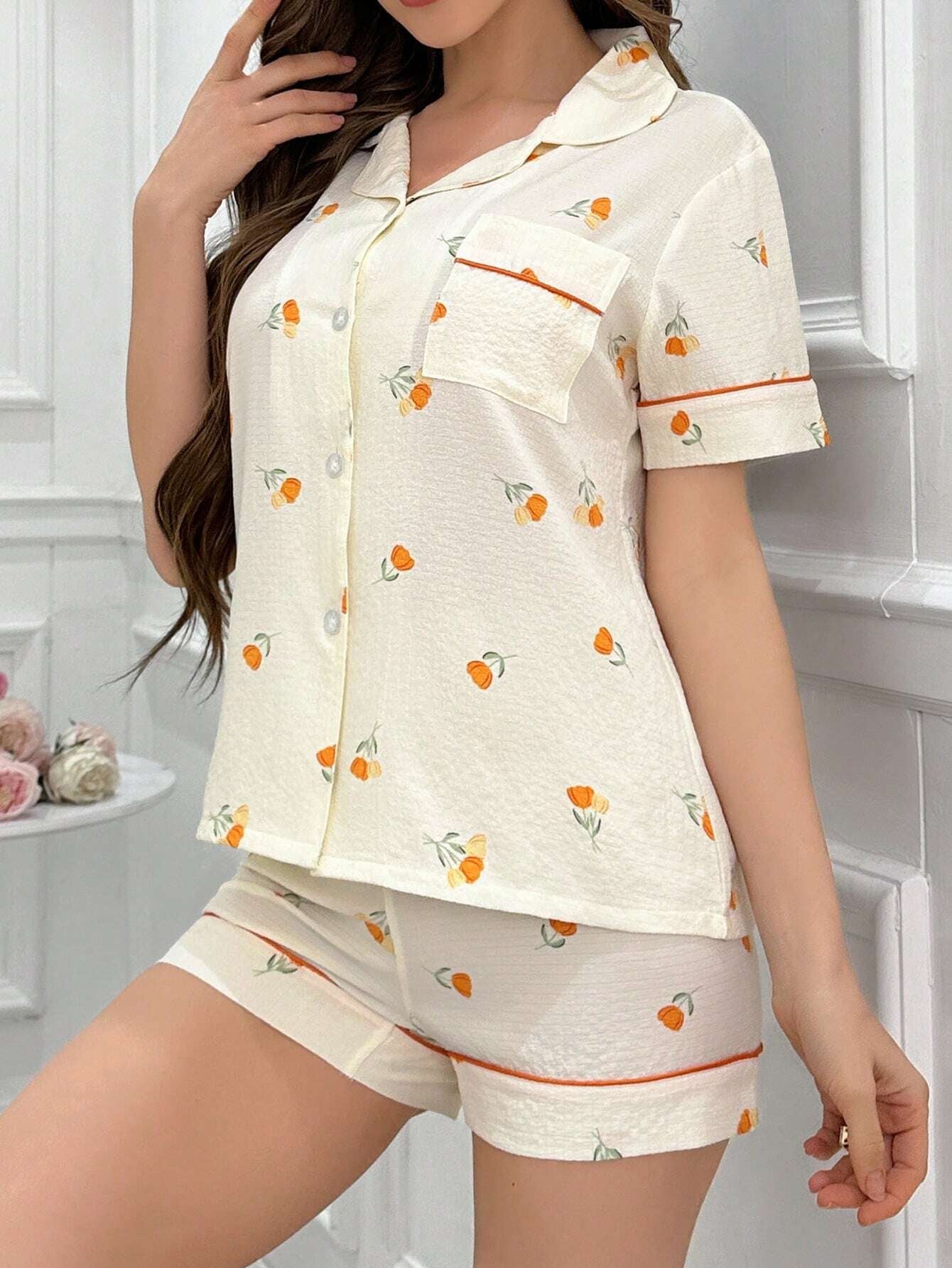 Women'S Floral Print Pajama Set with Contrast Color Trimmed Short Sleeve Top and Shorts