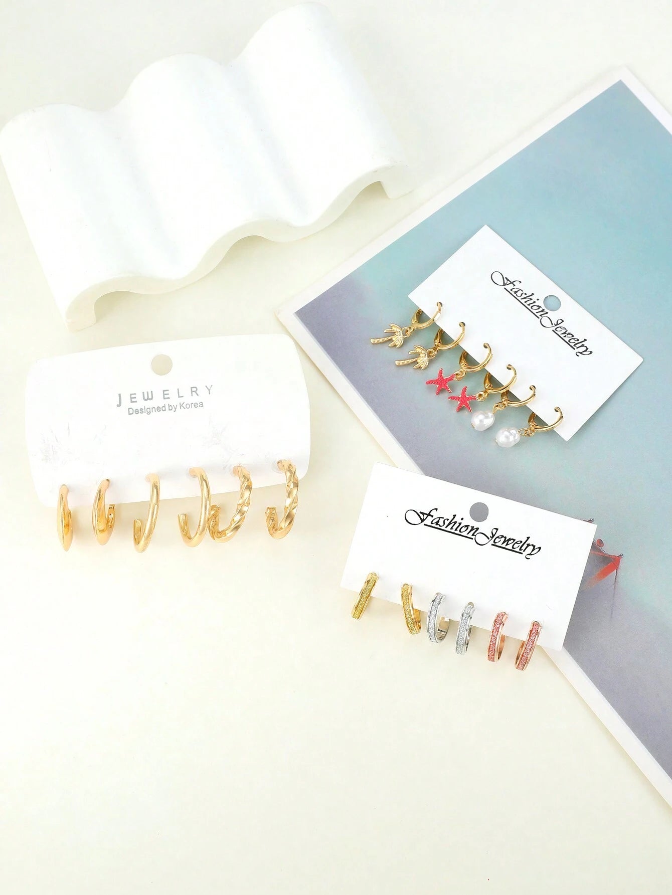 9Pairs/Set Fashionable Zinc Alloy Rhinestone Moon & Faux Pearl Decor Stud Earrings for Women for Daily Decoration