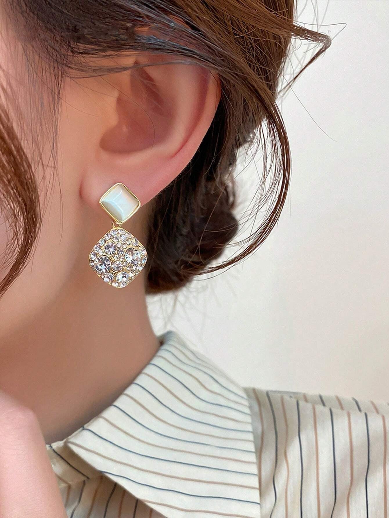 Rhinestone Decor Geometric Drop Earrings