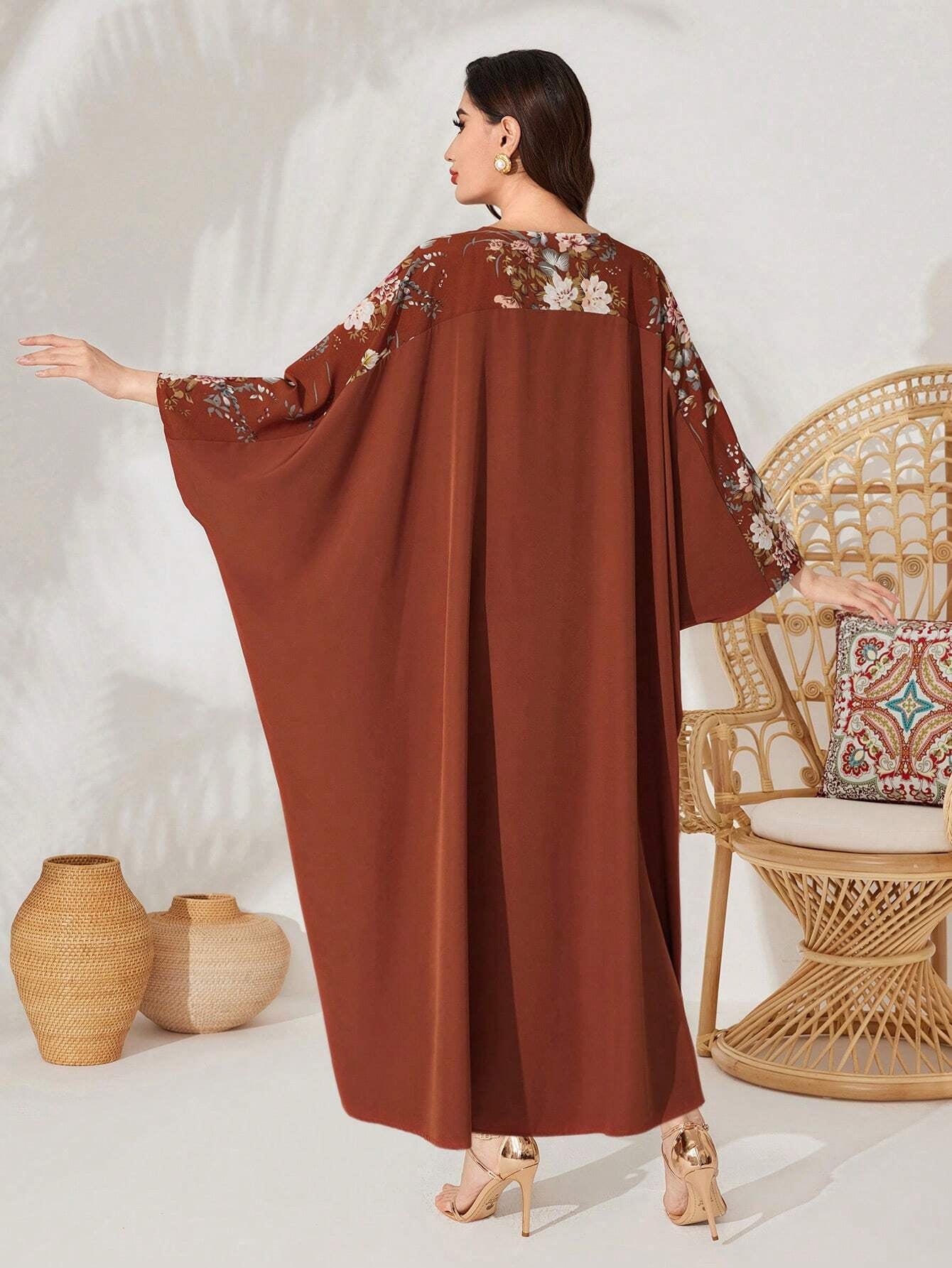 Najma Batwing Sleeve Dress with Plant Pattern Print