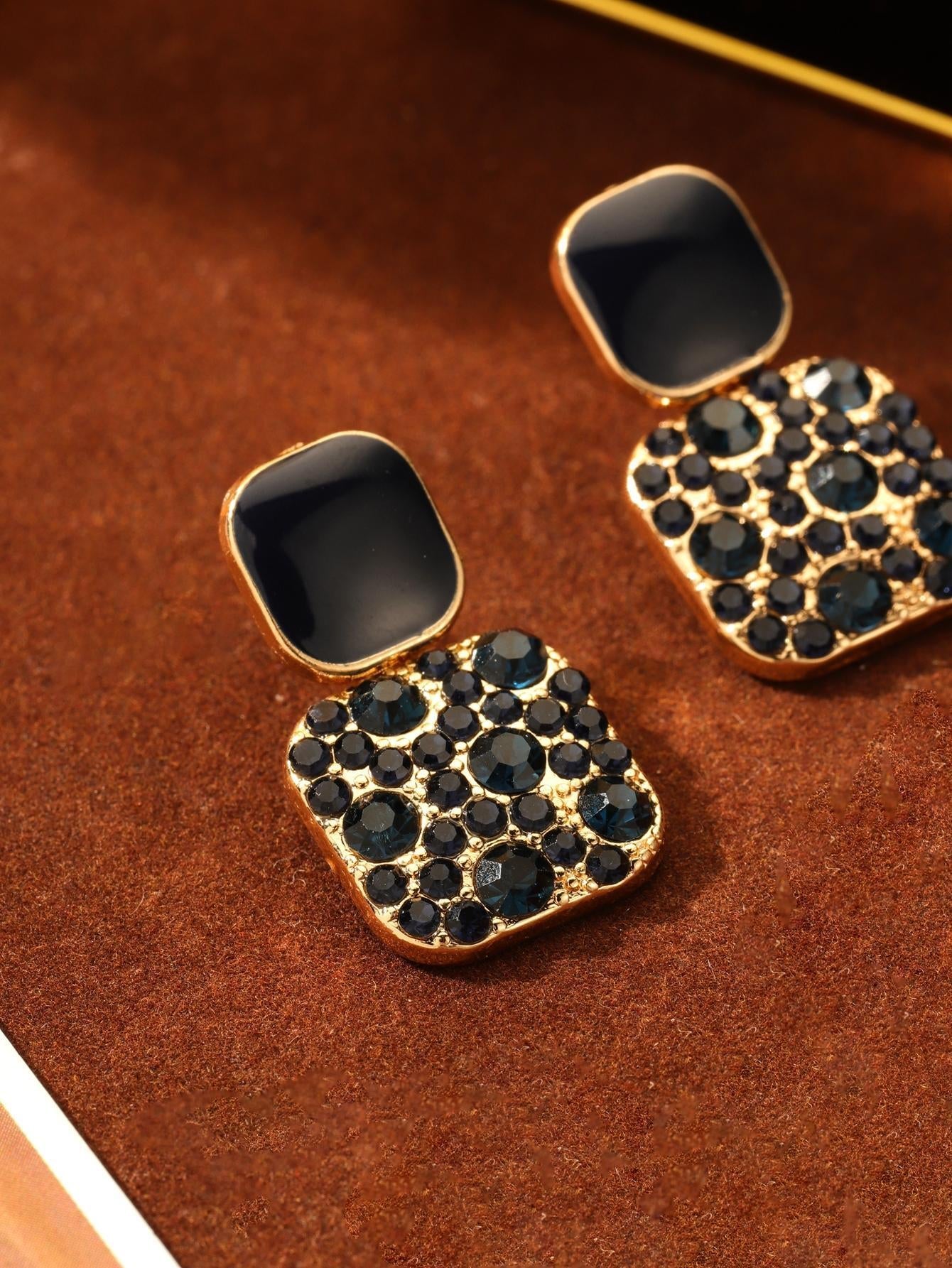 Rhinestone Decor Geometric Drop Earrings