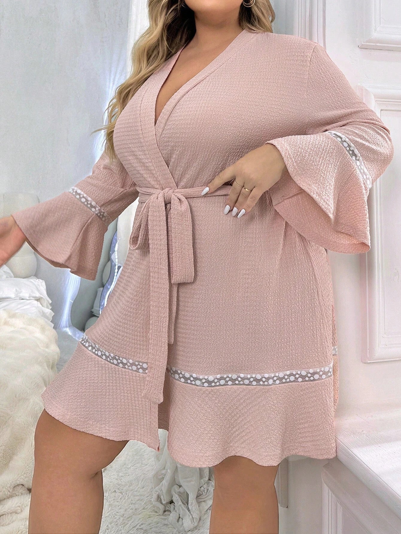 Plus Size Color Block Lace Insert Flare Sleeve Belted Robe