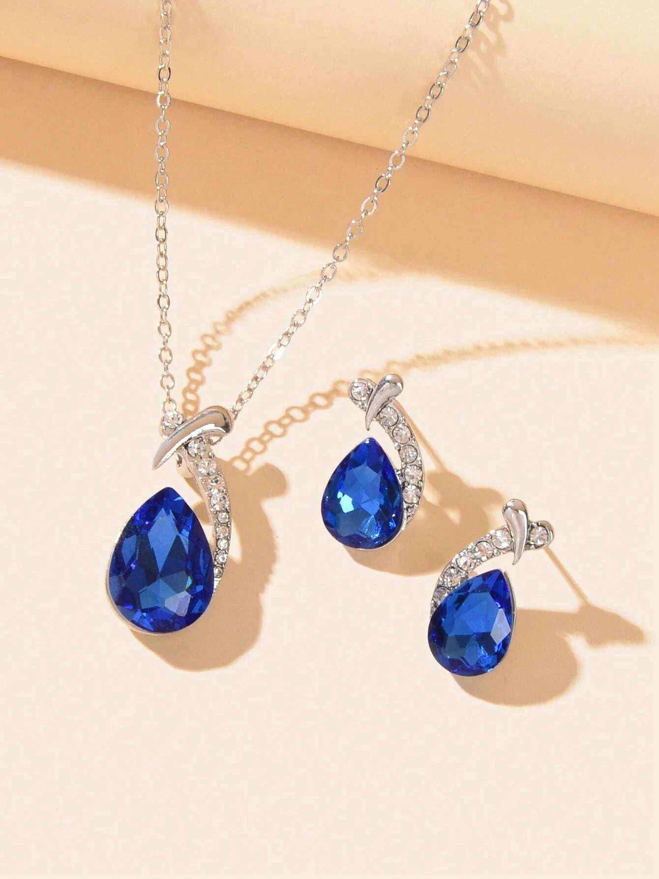 3Pcs/Set Glamorous Cubic Zirconia Water-Drop Decor Jewelry Set for Women for Daily Decoration