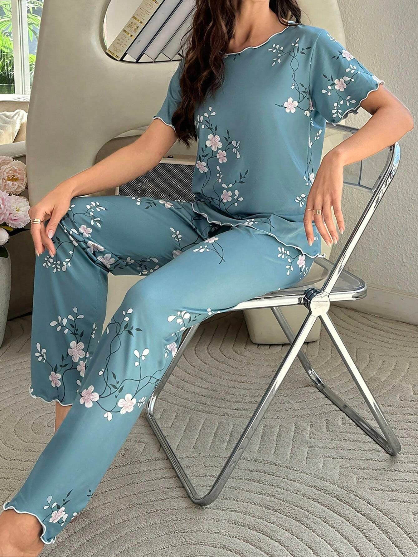 Floral Printed Short Sleeve Top & Pants Homewear Set