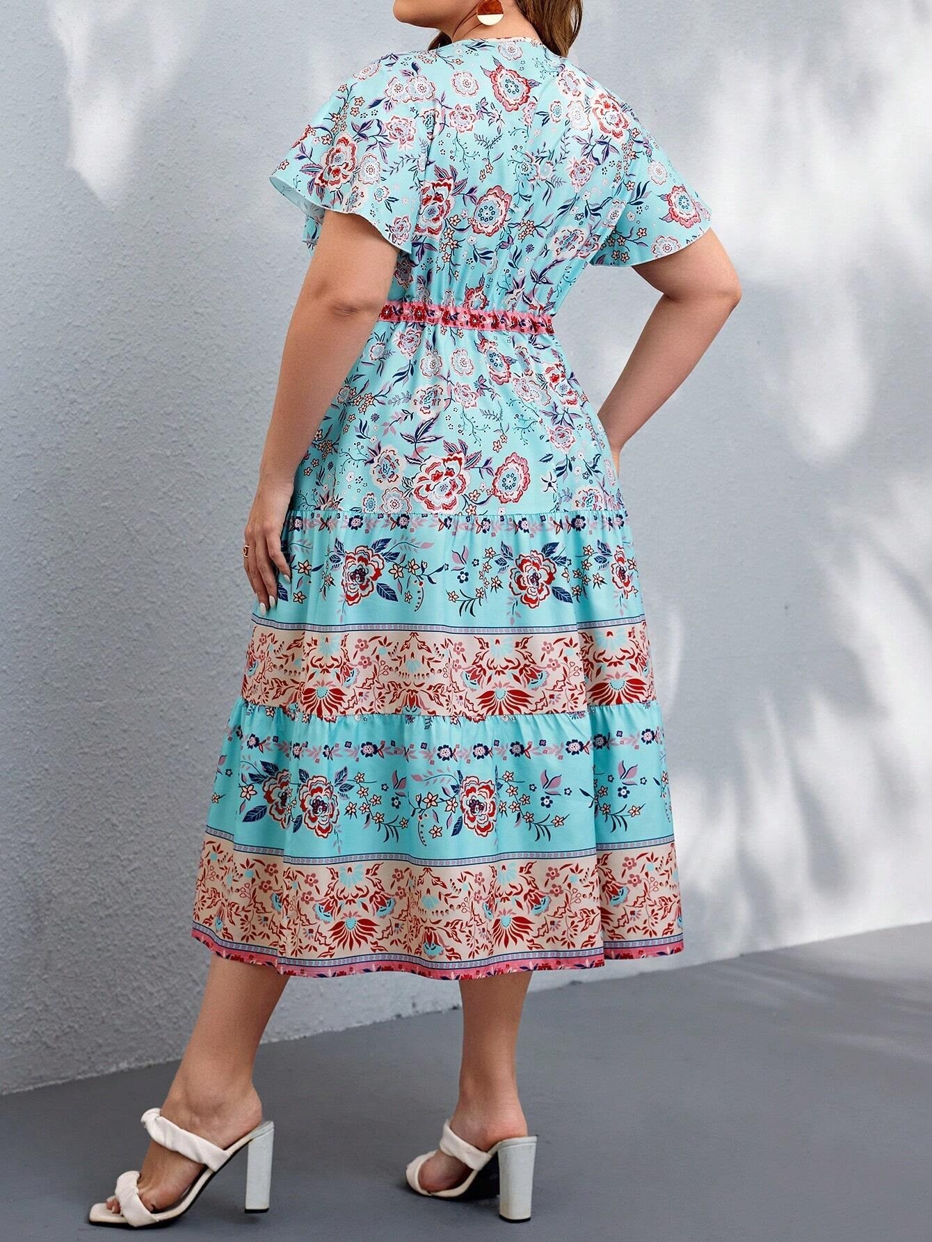 VCAY plus Size Random Printed V-Neck Dress