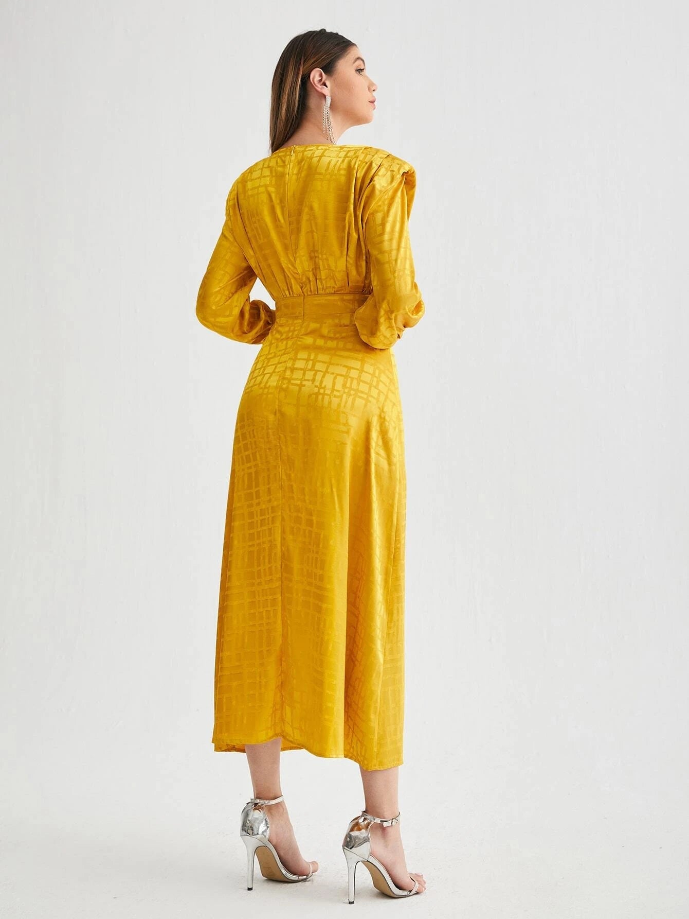 Modely Shoulder Pad Plaid Dress