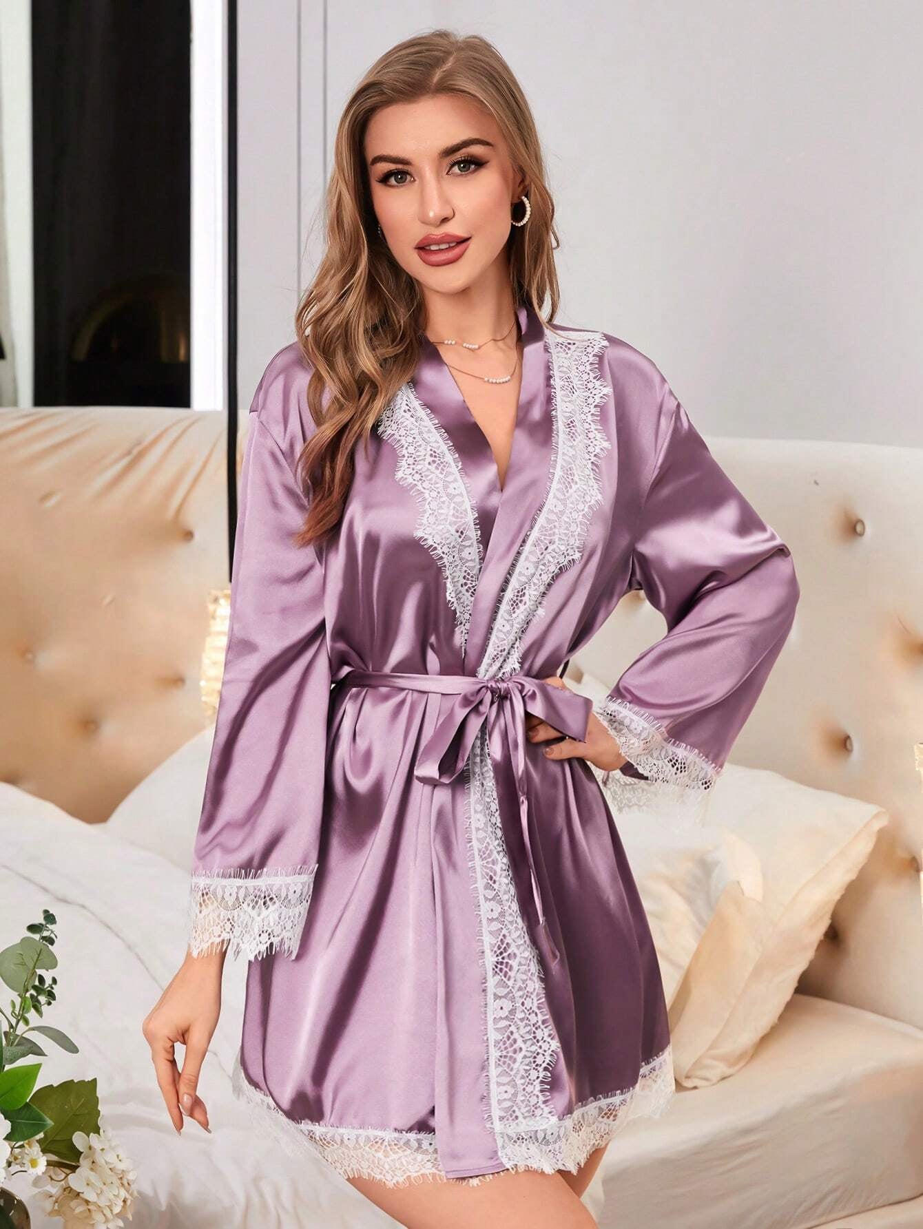 Women'S Patchwork Lace Satin Robe