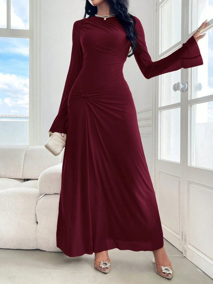 SHEIN Modely فستان عنابي طويل مع كشكشة و كم طويل واسع