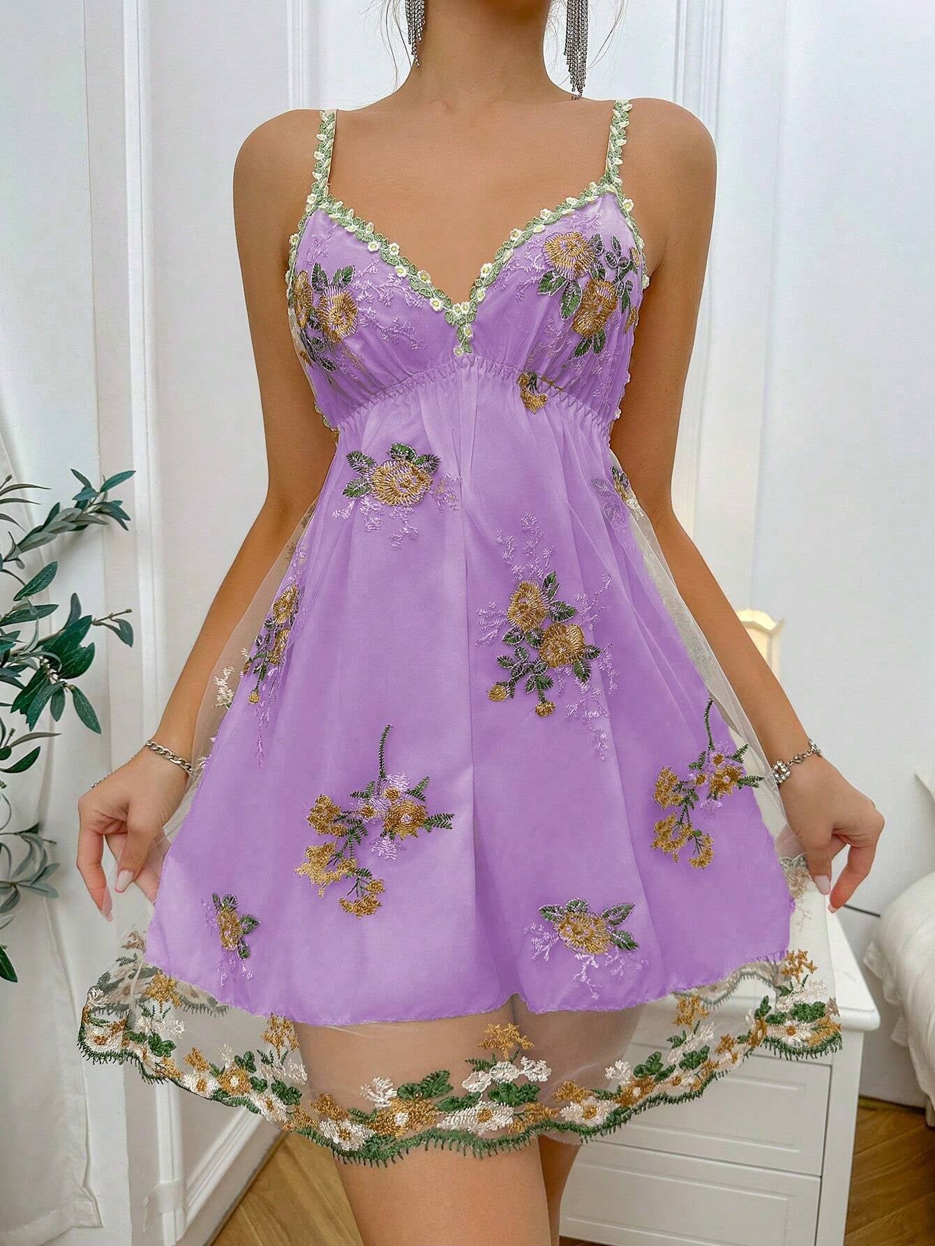 Women'S Floral Embroidered Sleeveless Nightgown