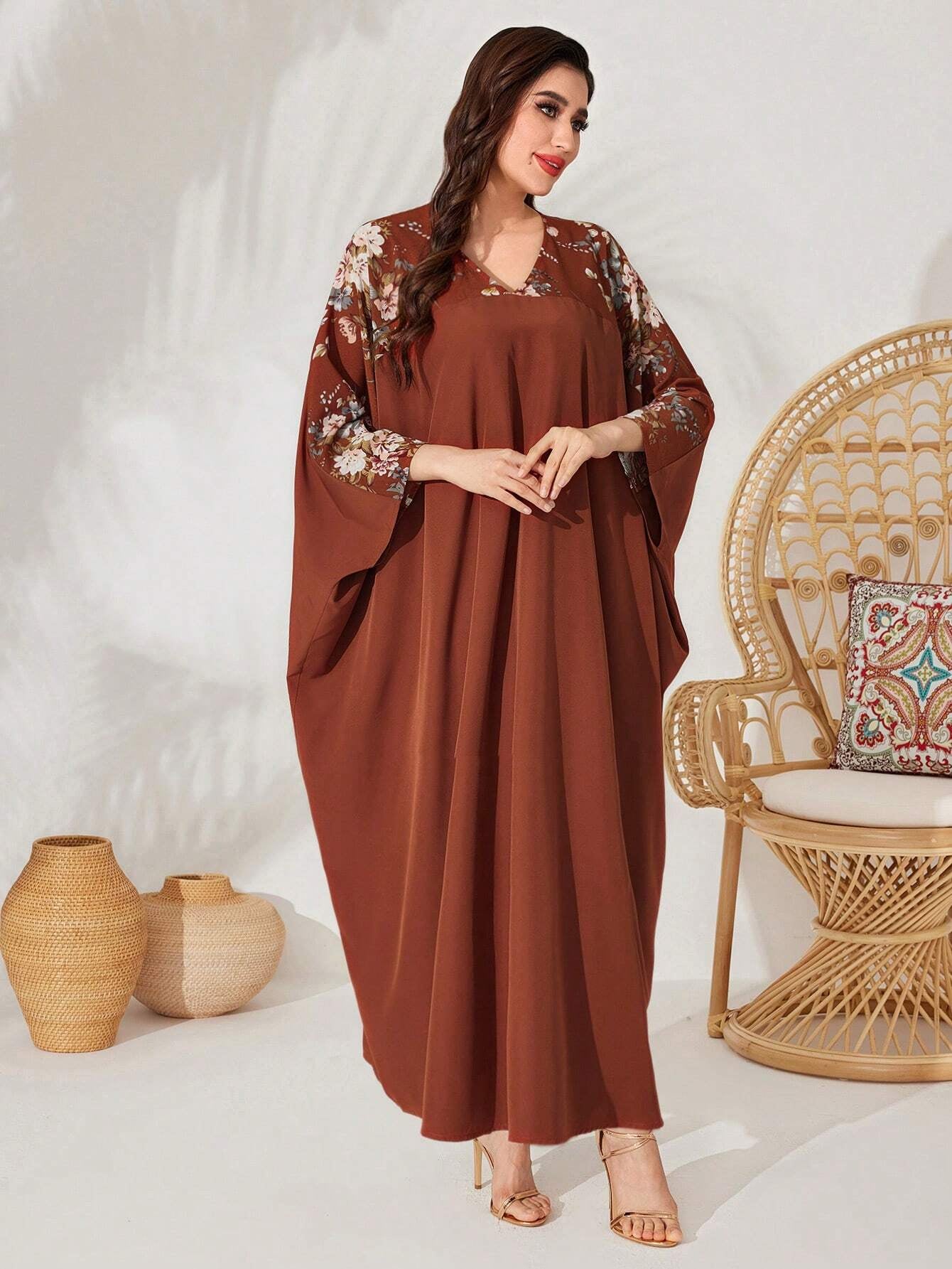 Najma Batwing Sleeve Dress with Plant Pattern Print