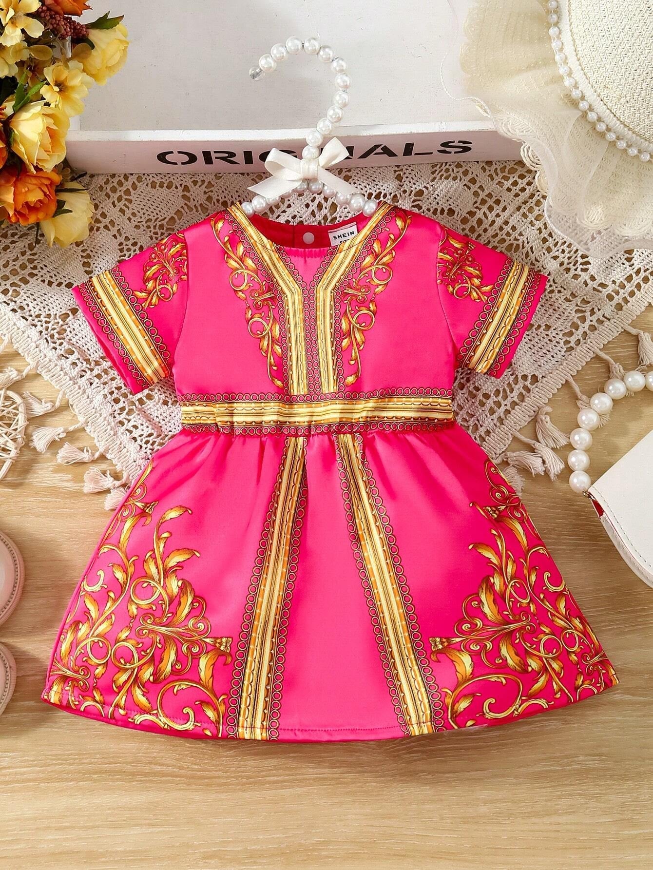 Comfortable, Cute and Fashionable Short-Sleeved Outdoor Palace Wedding Gown Design Printed Back Open Baby Girls' Dress