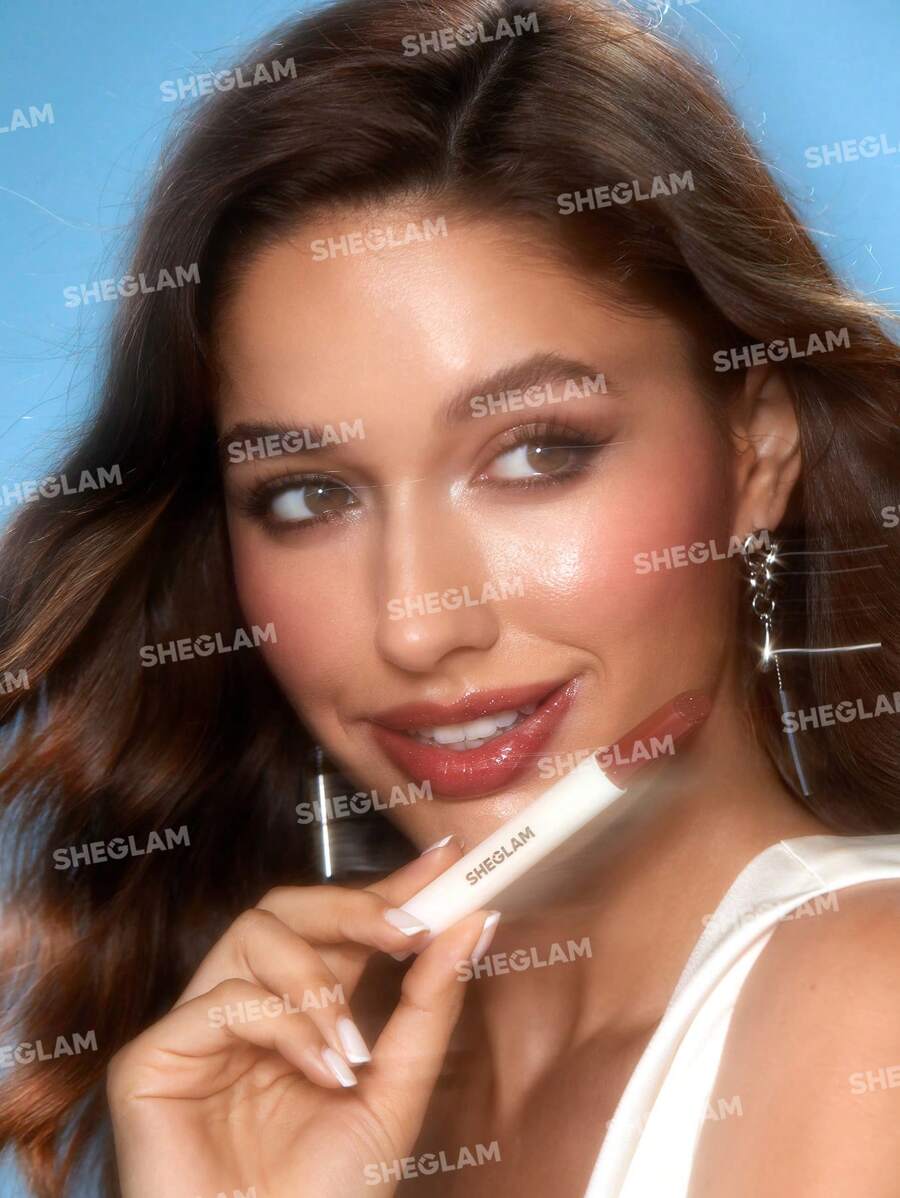 SHEGLAM ملمع شفاه بني لامع ومرطب لتكبير الشفاه