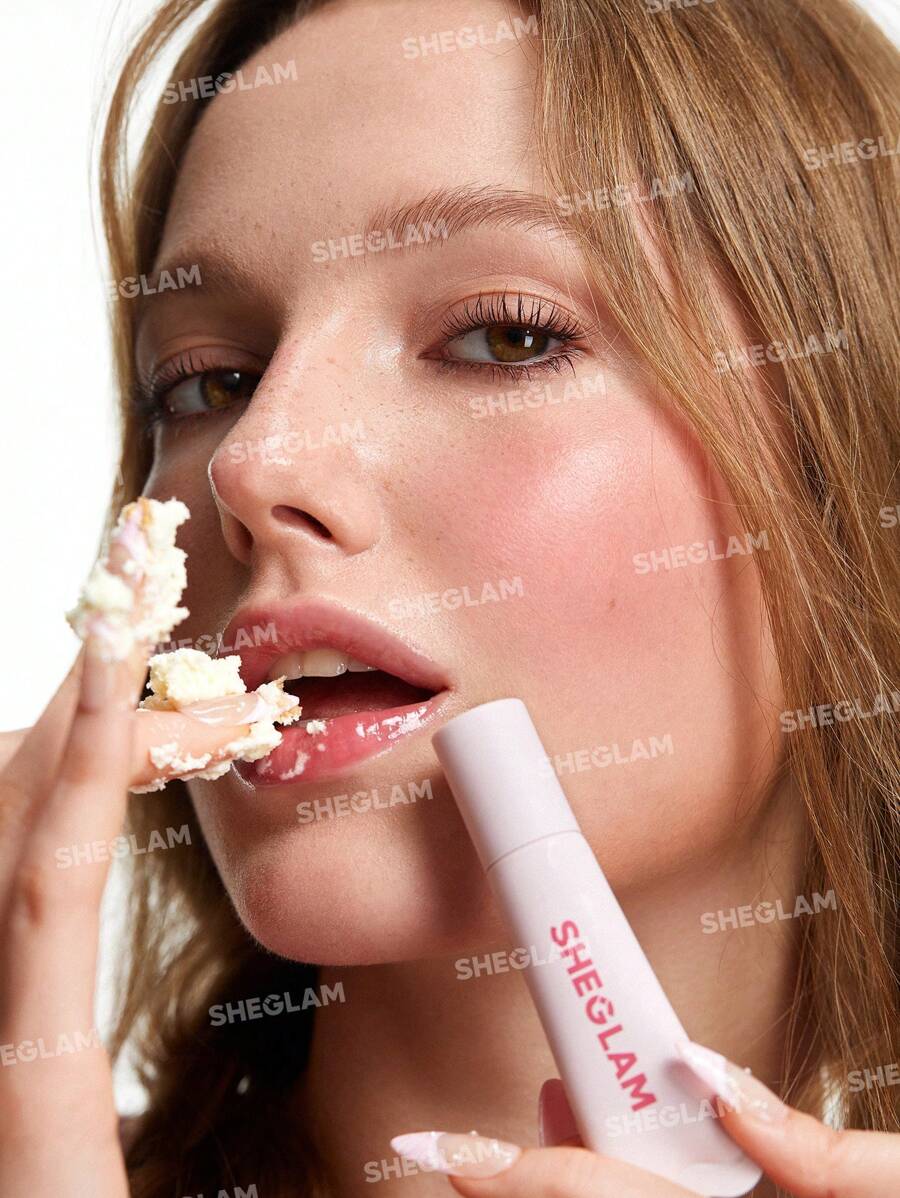SHEGLAM-Strawberry Milk  زيت مرطب للشفاه بلون