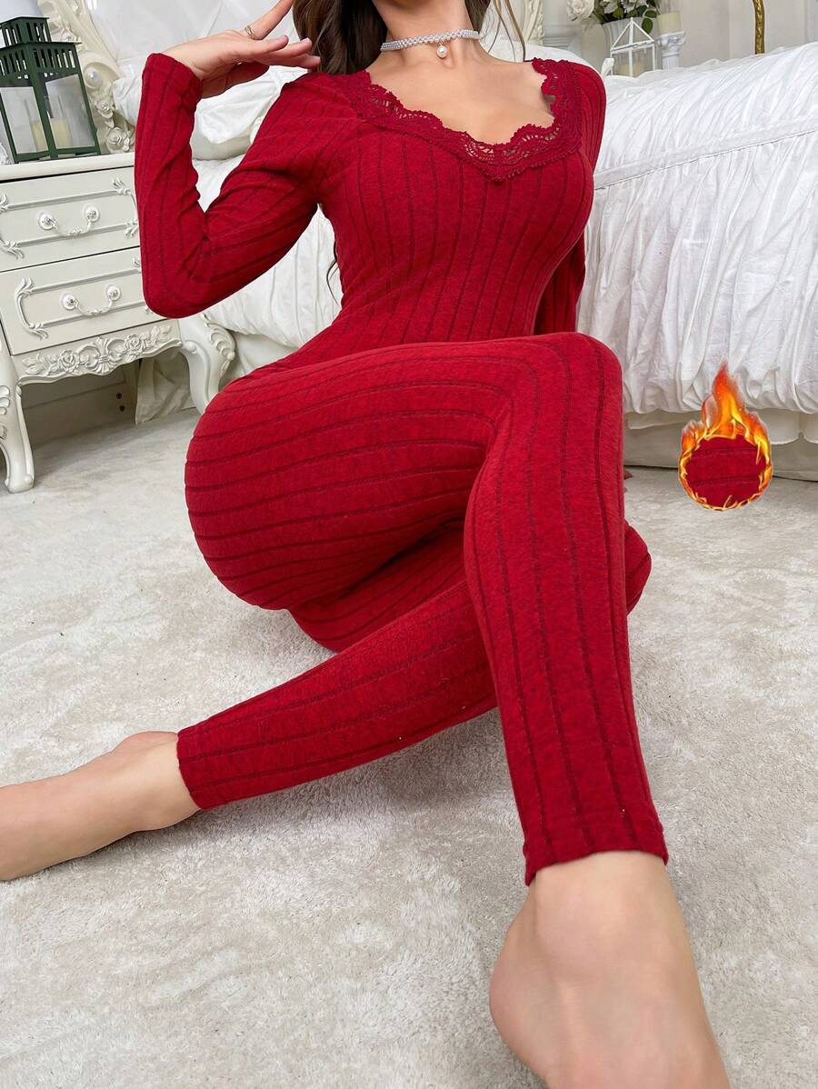 SHEIN بدلة نسائية بلوزة  بتنورة قماش خوخ دانتيل