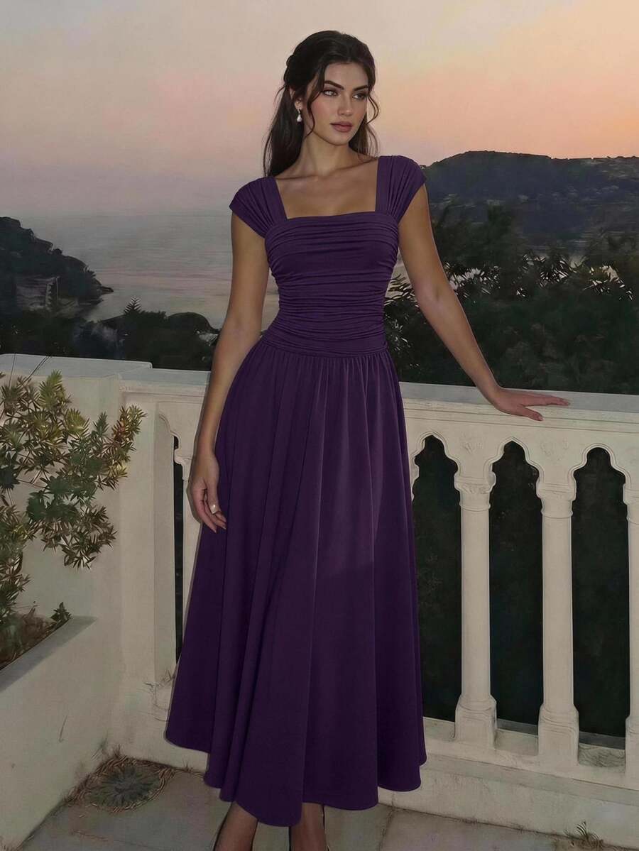 SHEIN MOD فستان طويل بلون أرجواني مطوي بدون أكمام
